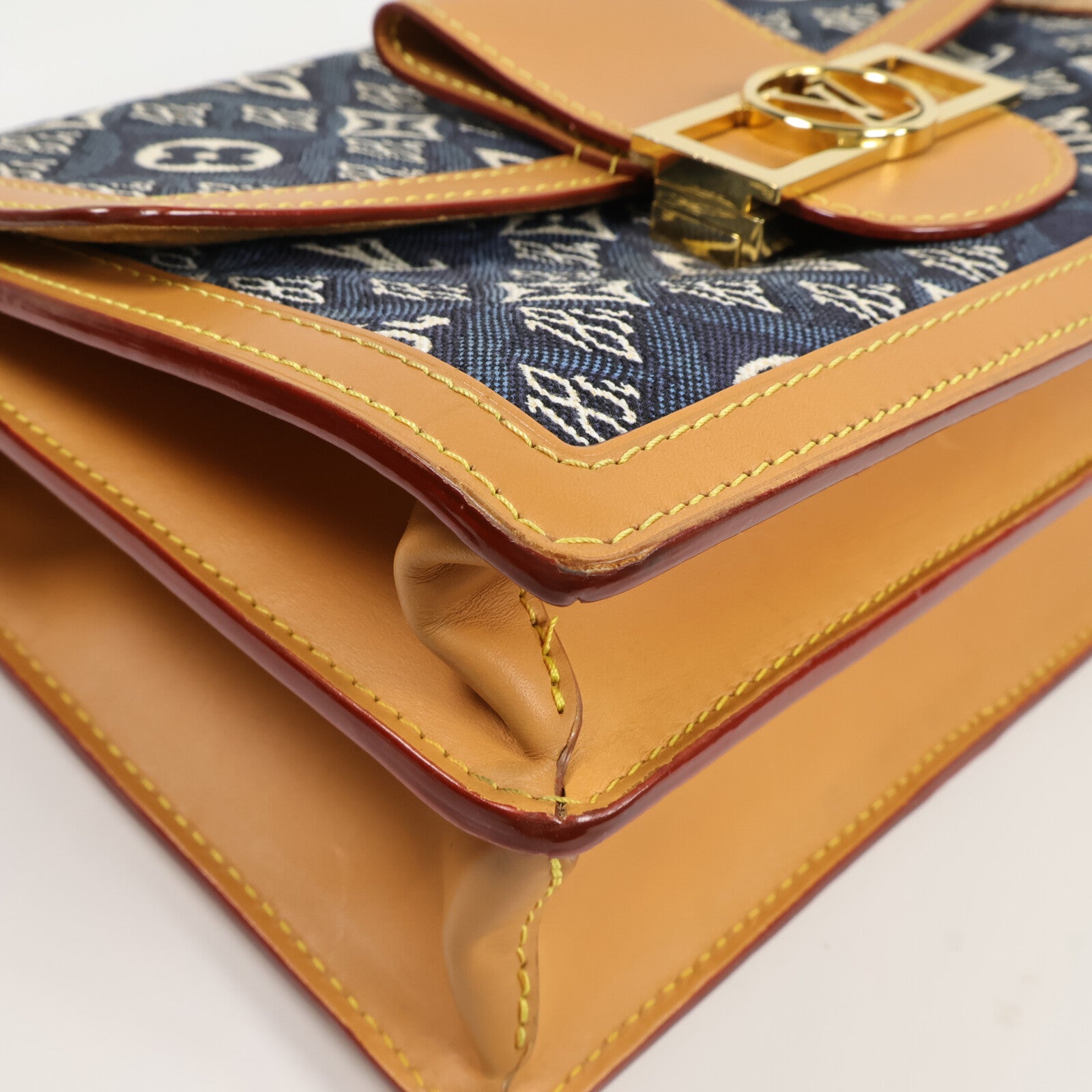 LOUIS VUITTON Monogram Jacquard Since 1854 Dauphine MM肩背袋