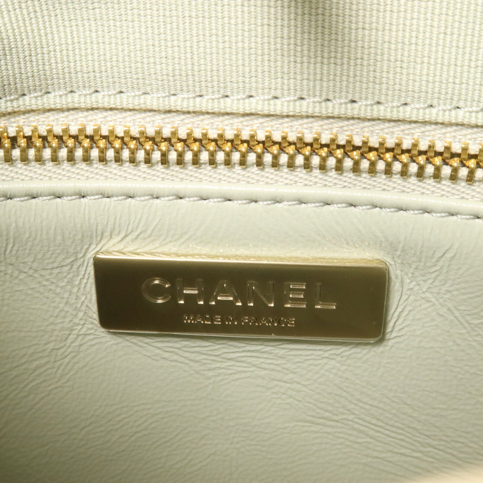 CHANEL 牛皮皮革Chanel 31 Mini鏈帶手挽肩背兩用袋