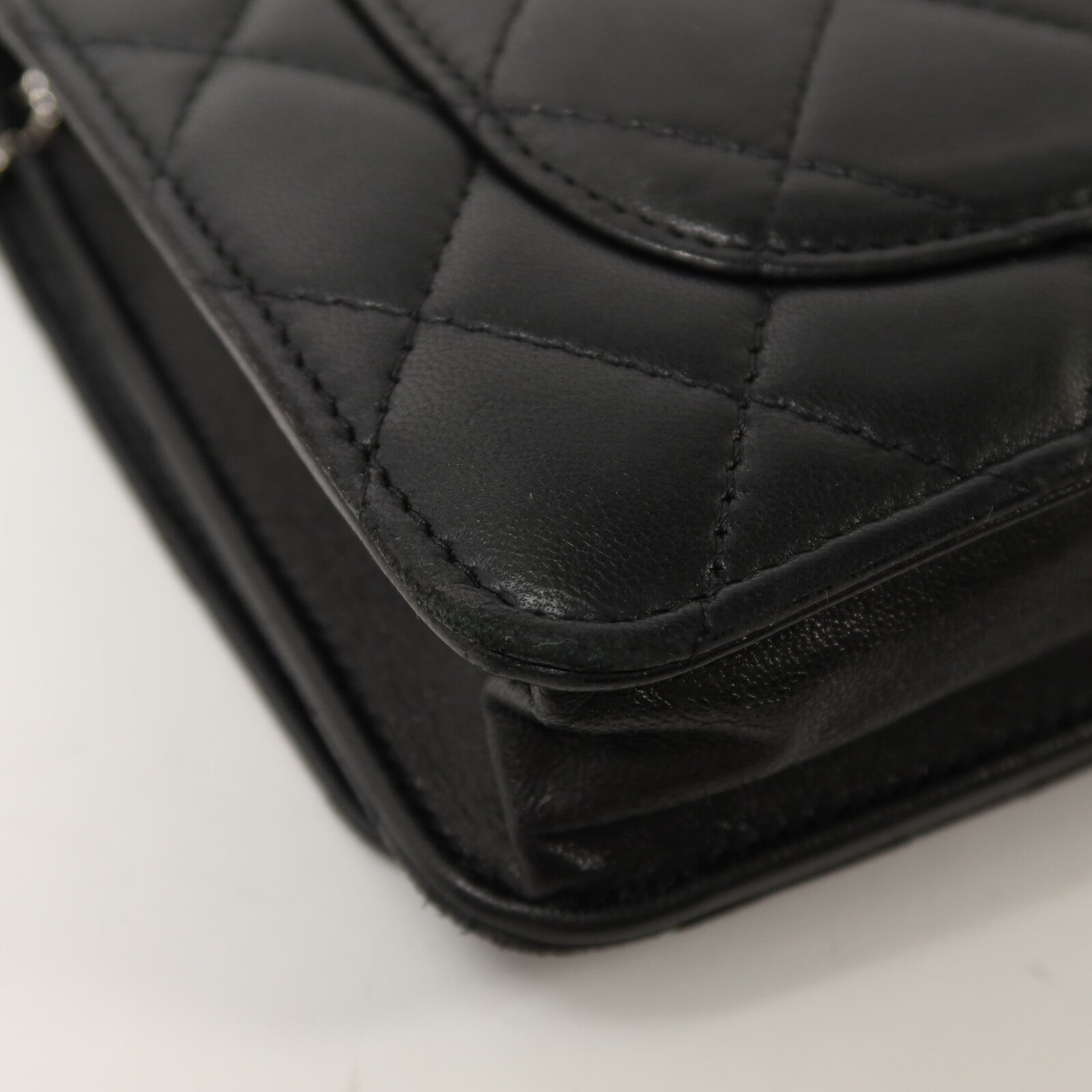 CHANEL 羊皮皮革WOC Wallet On Chain鏈帶肩背袋