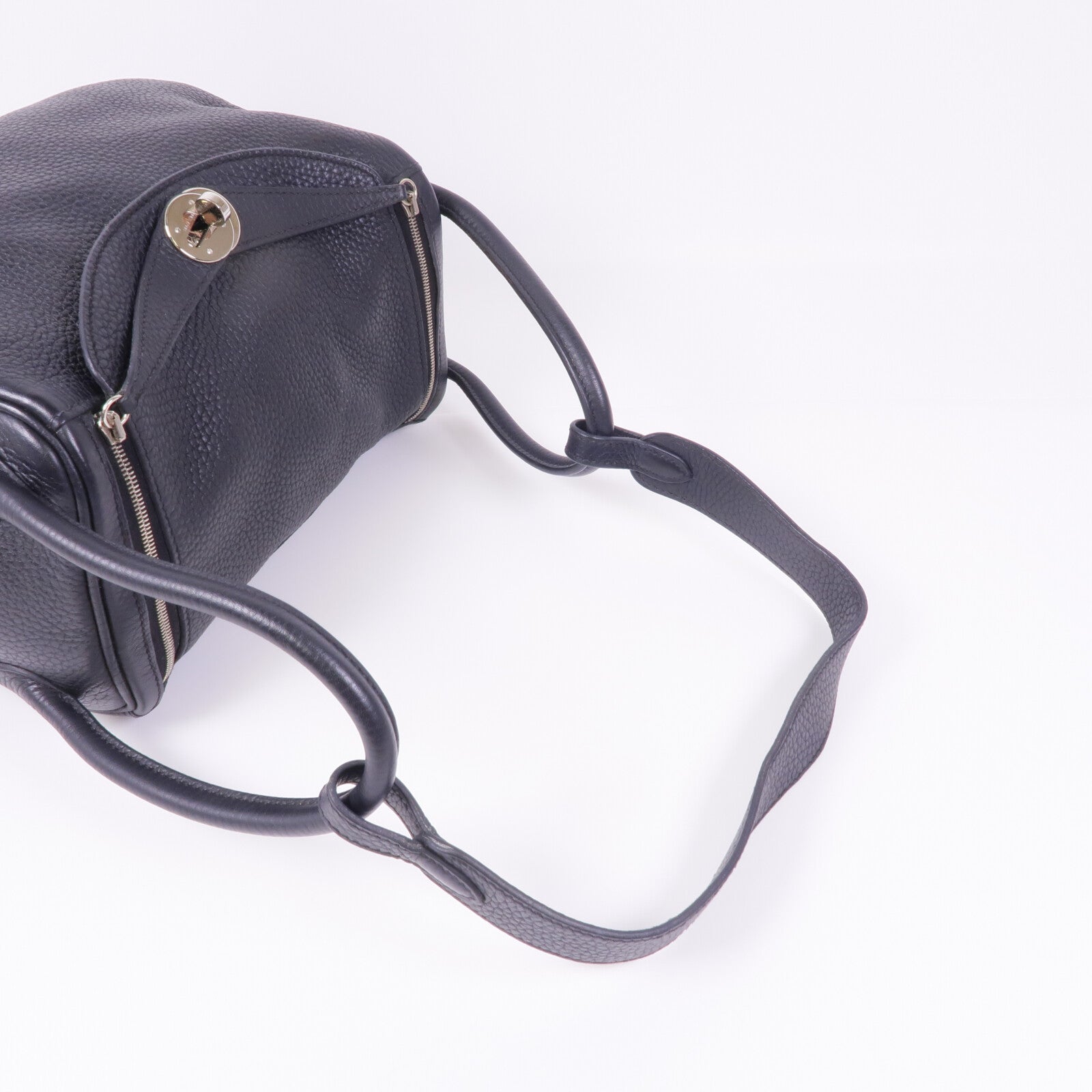 HERMES Clemence皮革Lindy 26銀扣手挽肩背兩用袋Noir