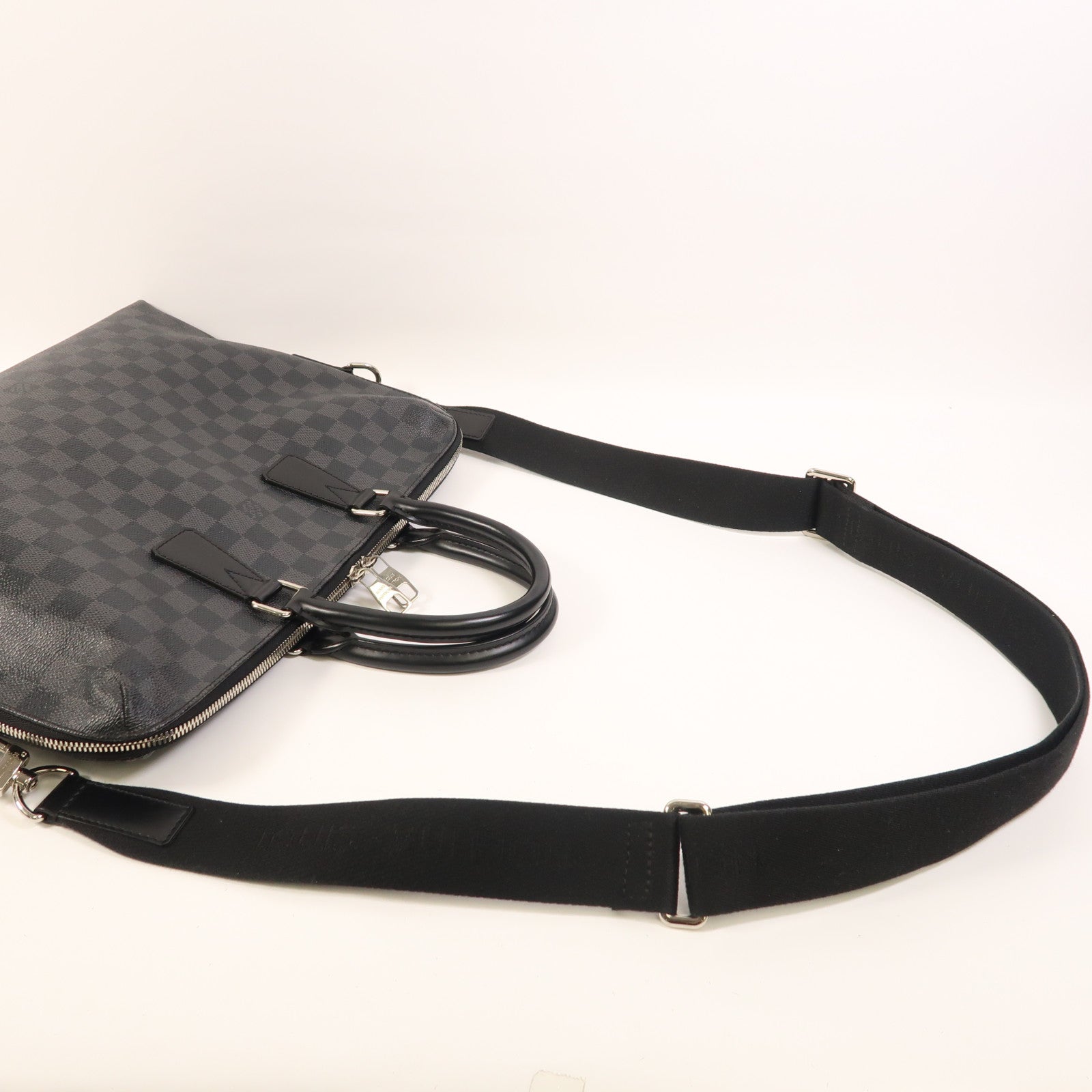 LOUIS VUITTON Damier Graphite Porte Document Jour Business Bag銀扣手挽袋