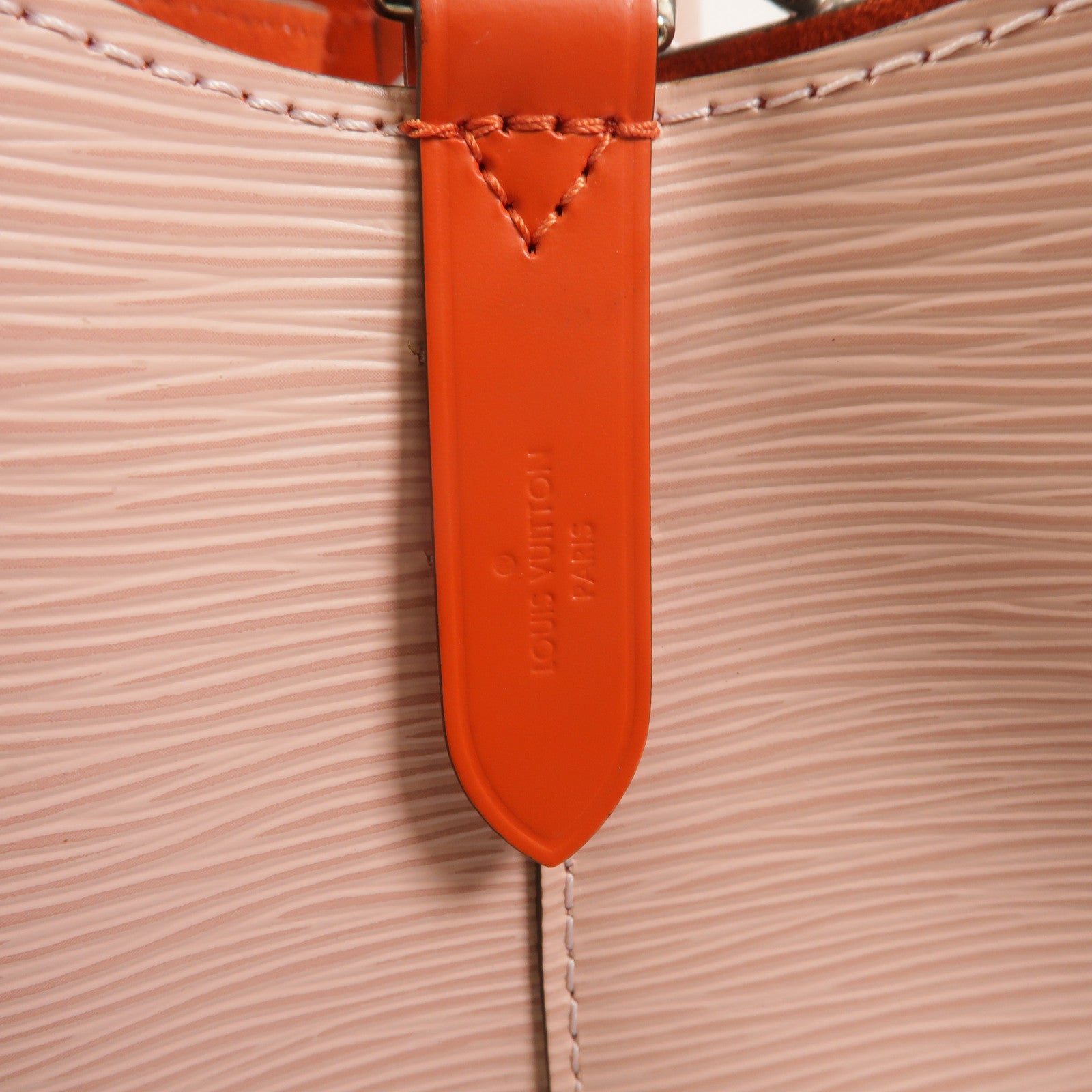 LOUIS VUITTON Epi Neo Noe銀扣手挽肩背兩用袋