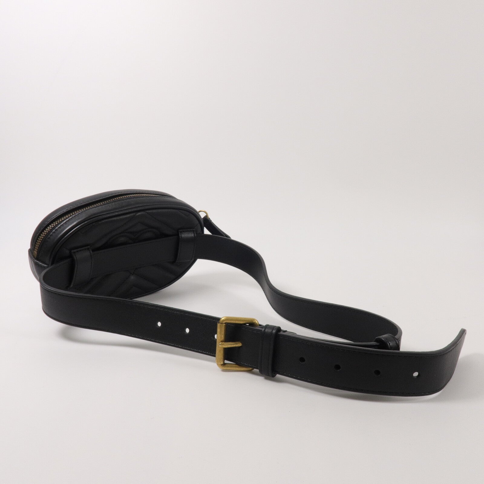 GUCCI 牛皮皮革GG Marmont Belt Bag腰包