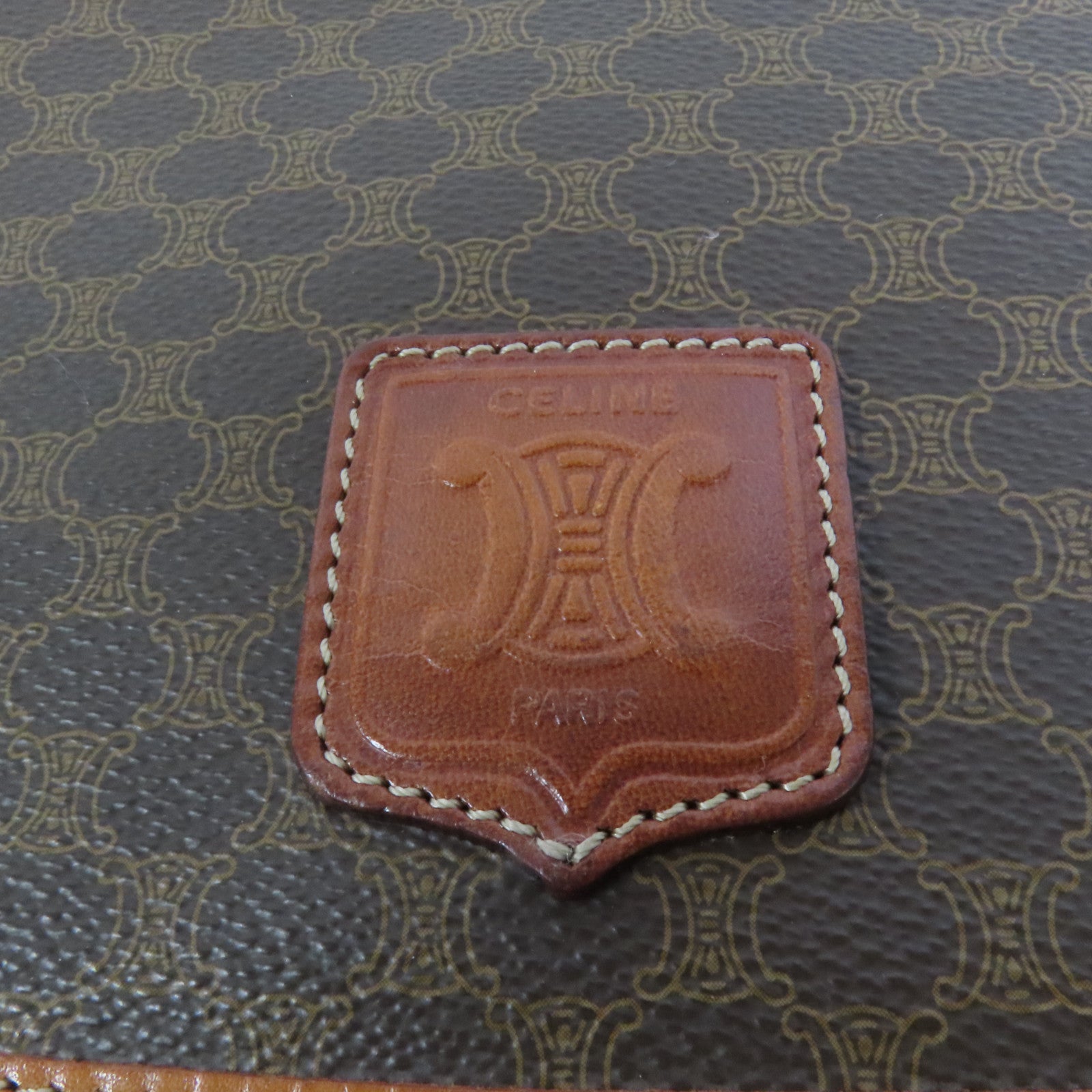 CELINE 塗層帆布Vintage Shoulder Bag金扣肩背袋