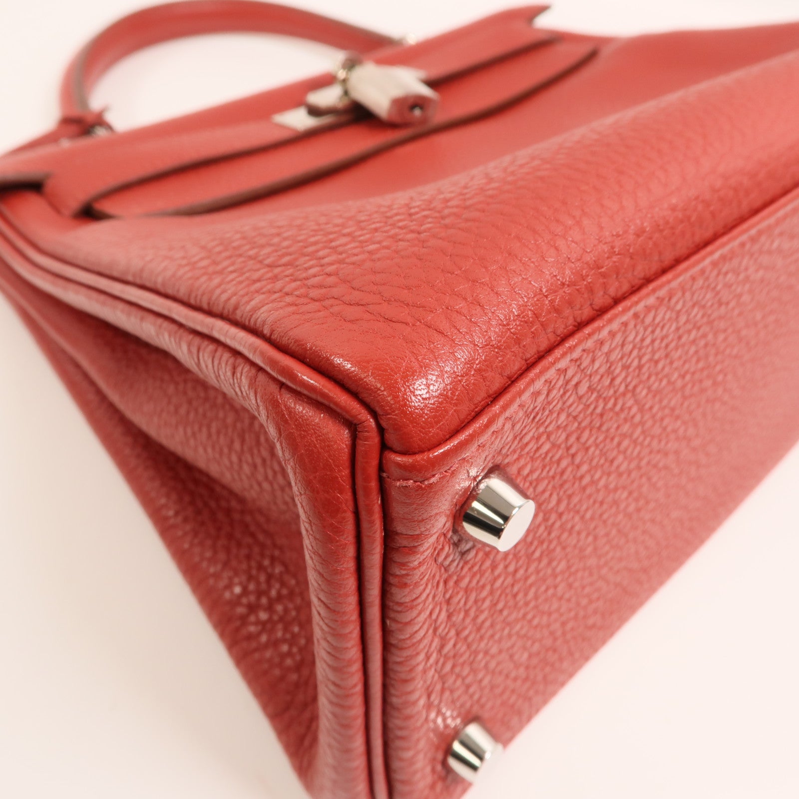HERMES Togo皮革Kelly 28銀扣手挽肩背兩用袋Rouge Casaque