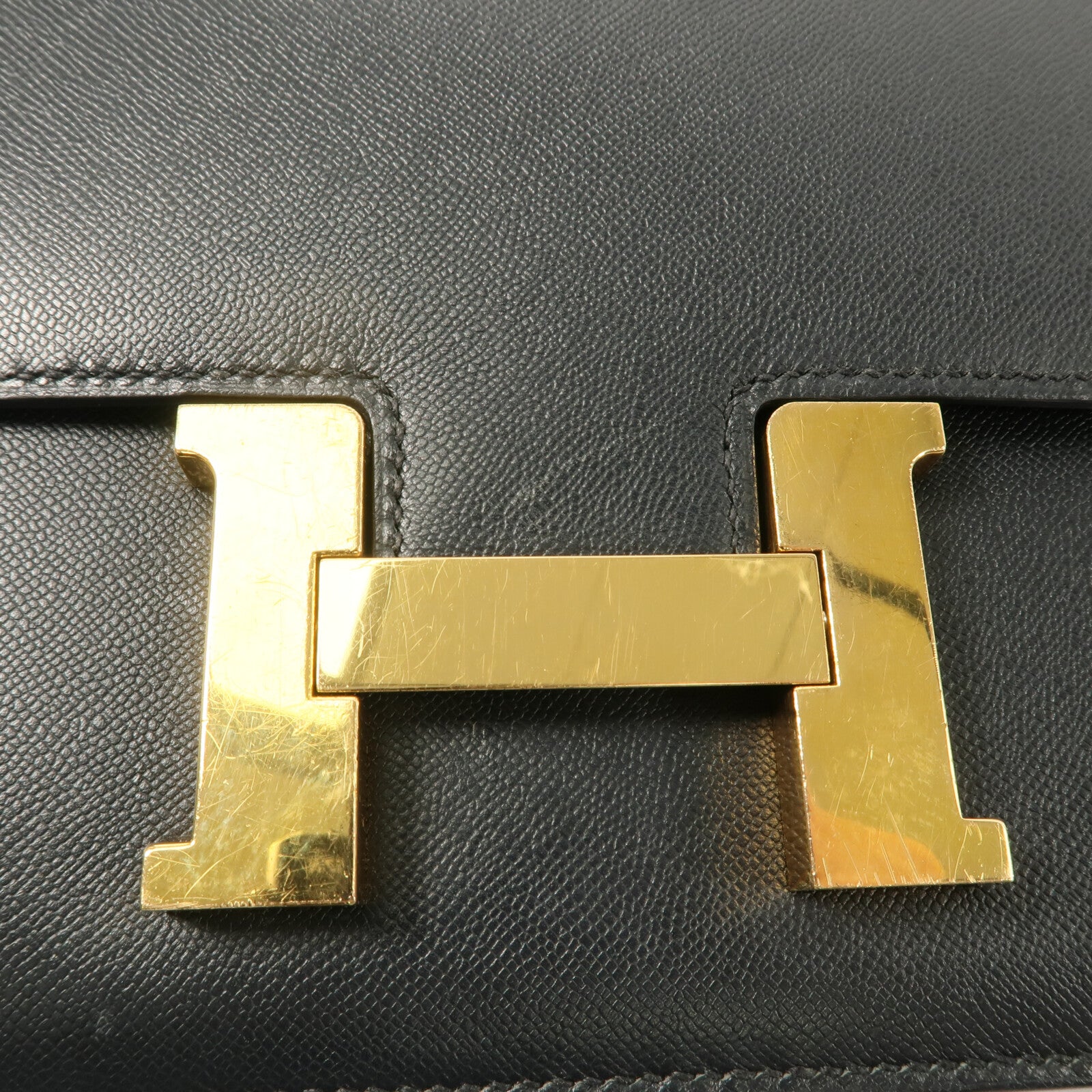 HERMES Epsom皮革Constance 24肩背袋Bleu Nuit