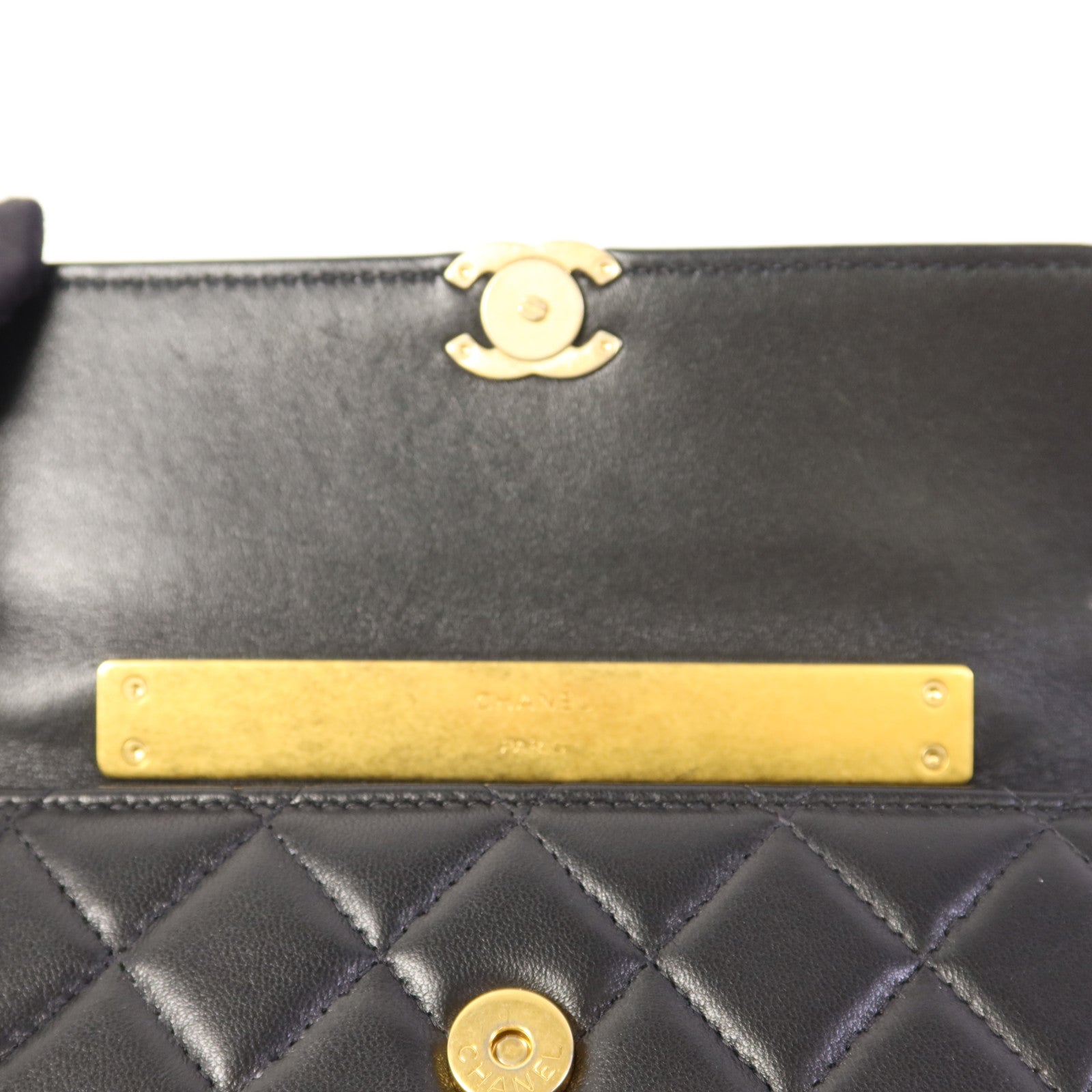 CHANEL 羊皮皮革Chain Shoulder金扣鏈帶肩背袋