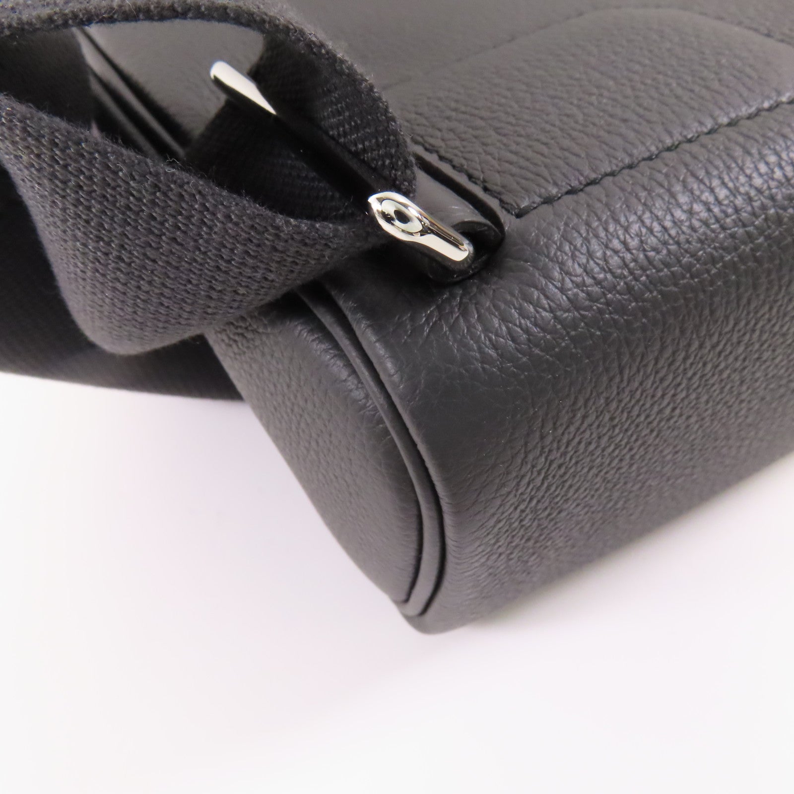 HERMES Togo皮革Hac A Dos PM銀扣背包Noir