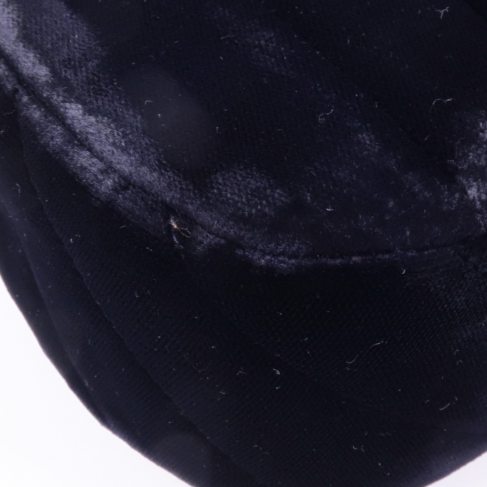 CHANEL 天鵝絨Vintage Velvet Shoulder金扣肩背袋