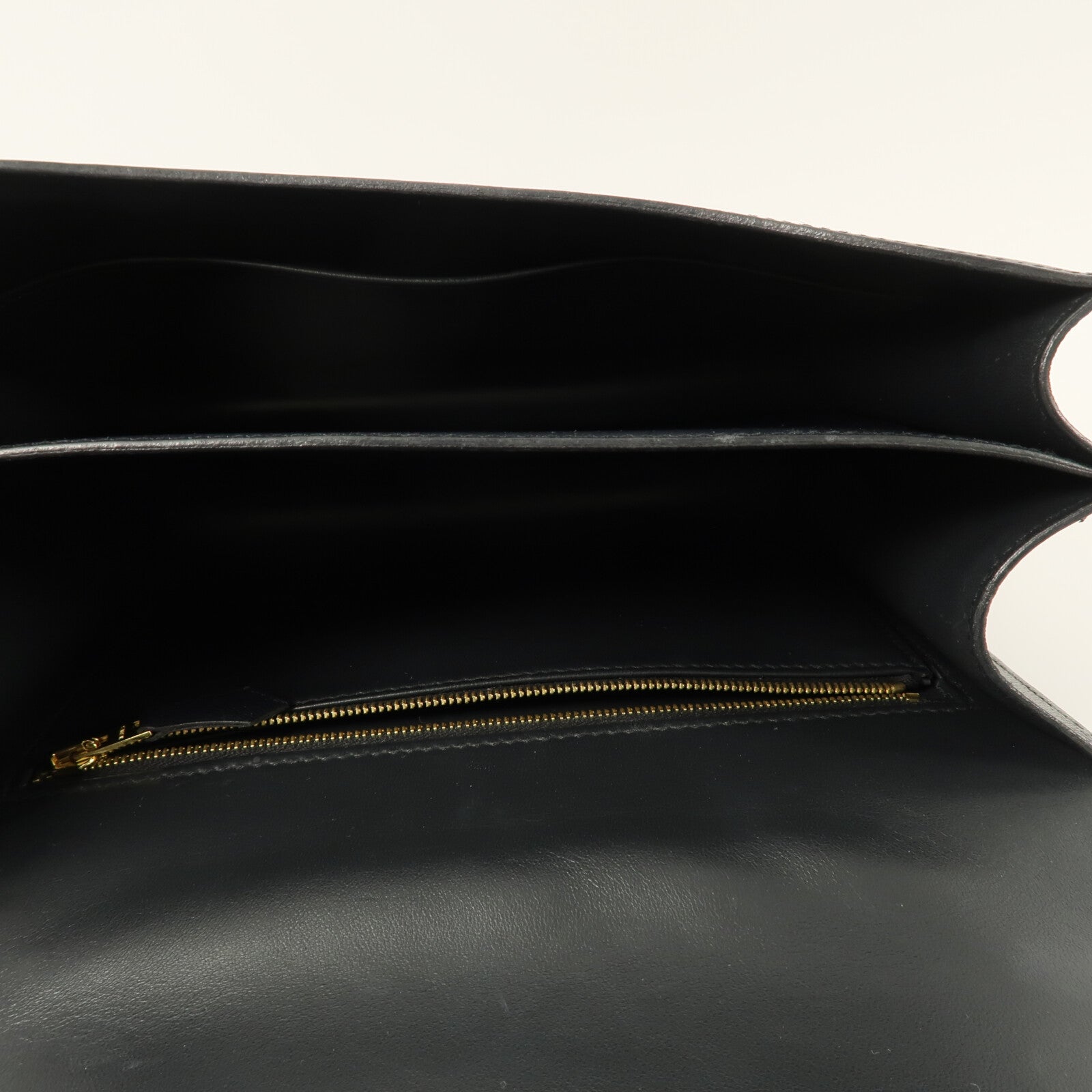 HERMES Epsom皮革Constance 24肩背袋Bleu Nuit