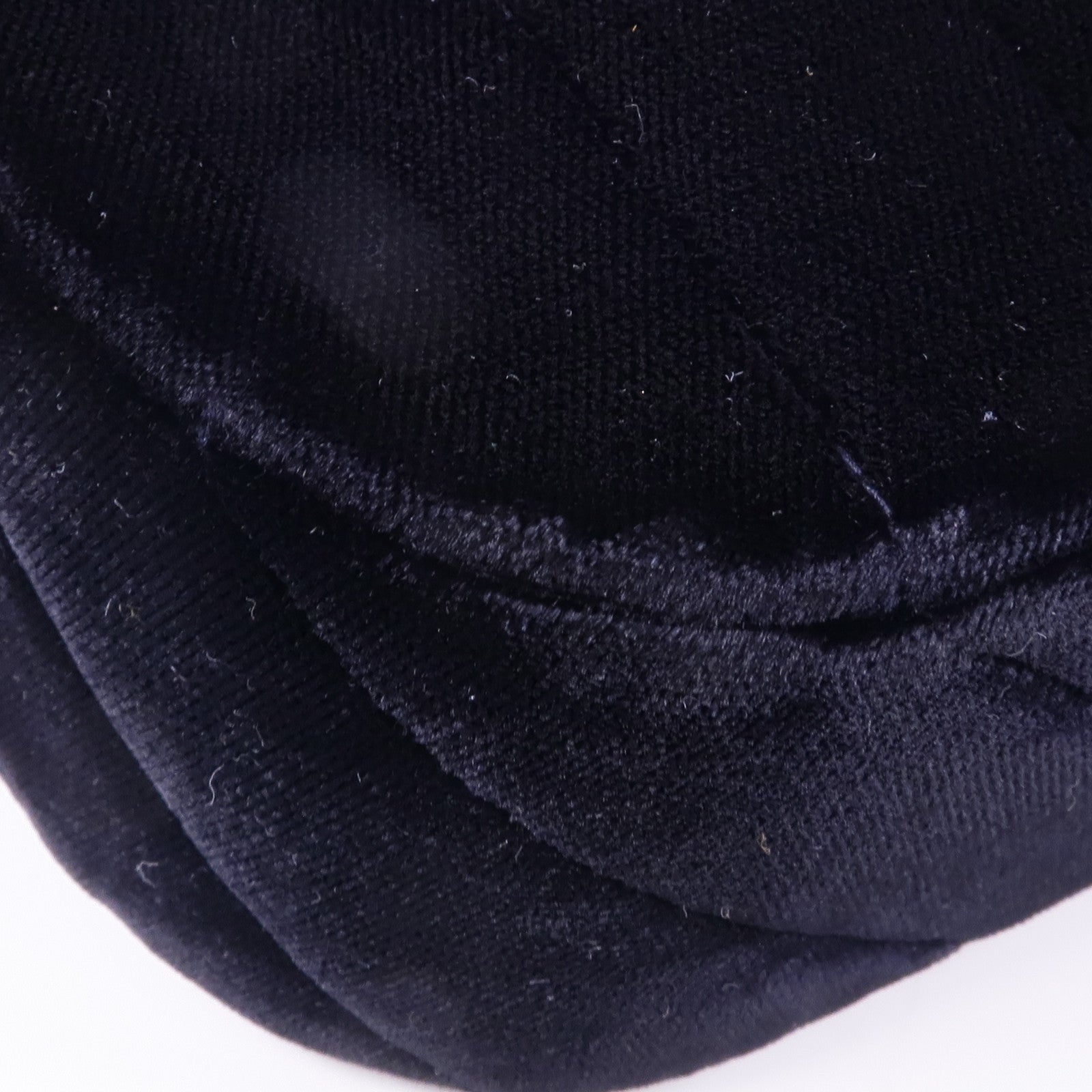 CHANEL 天鵝絨Vintage Velvet Shoulder金扣肩背袋