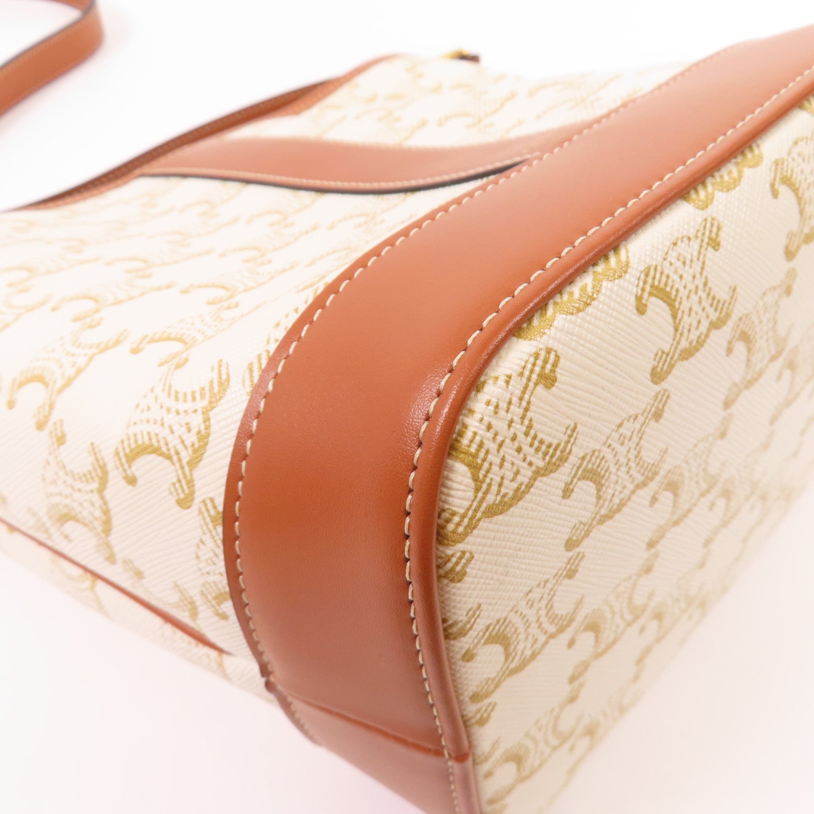 CELINE 塗層帆布Triomphe Bucket金扣肩背袋
