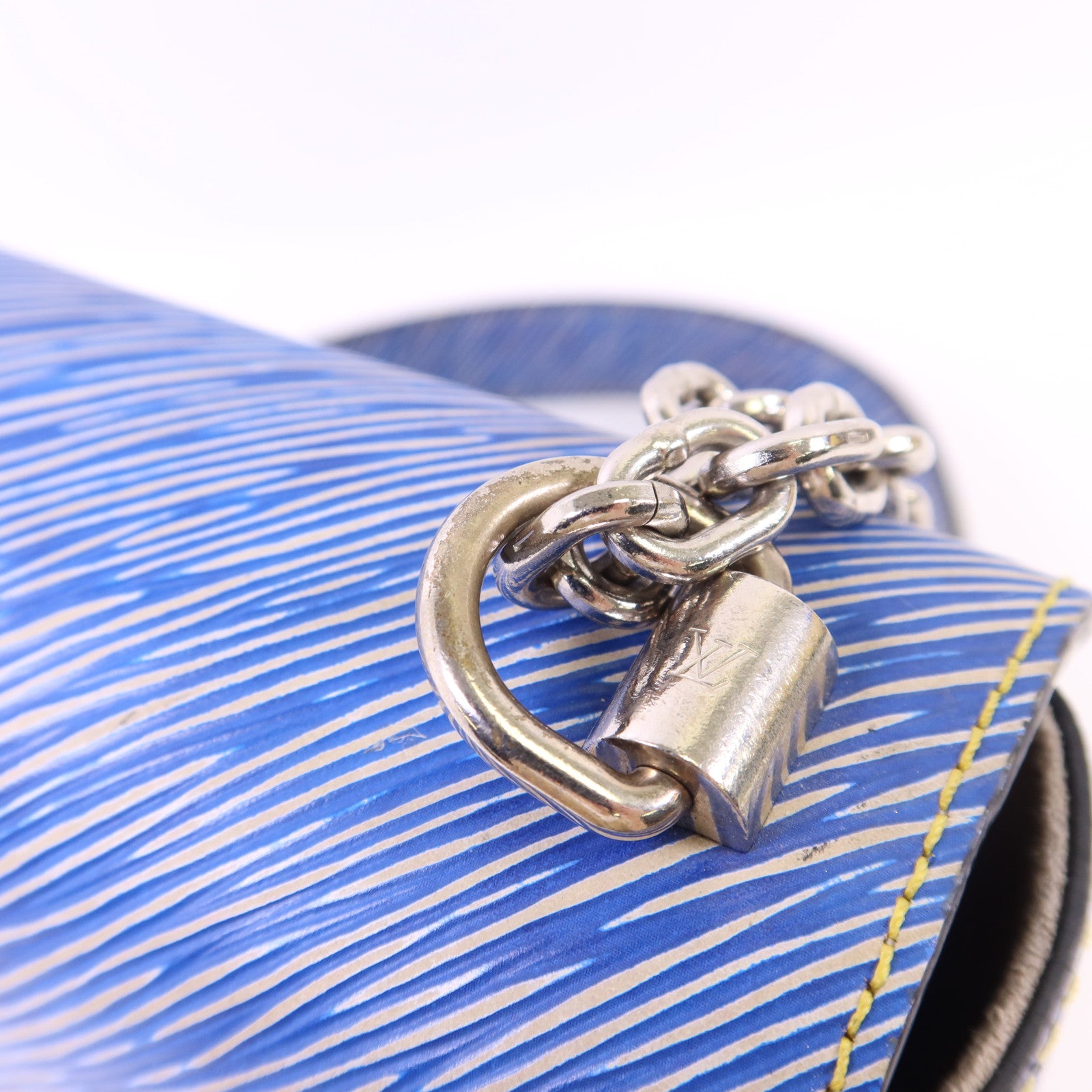 LOUIS VUITTON Epi Twist MM銀扣肩背袋