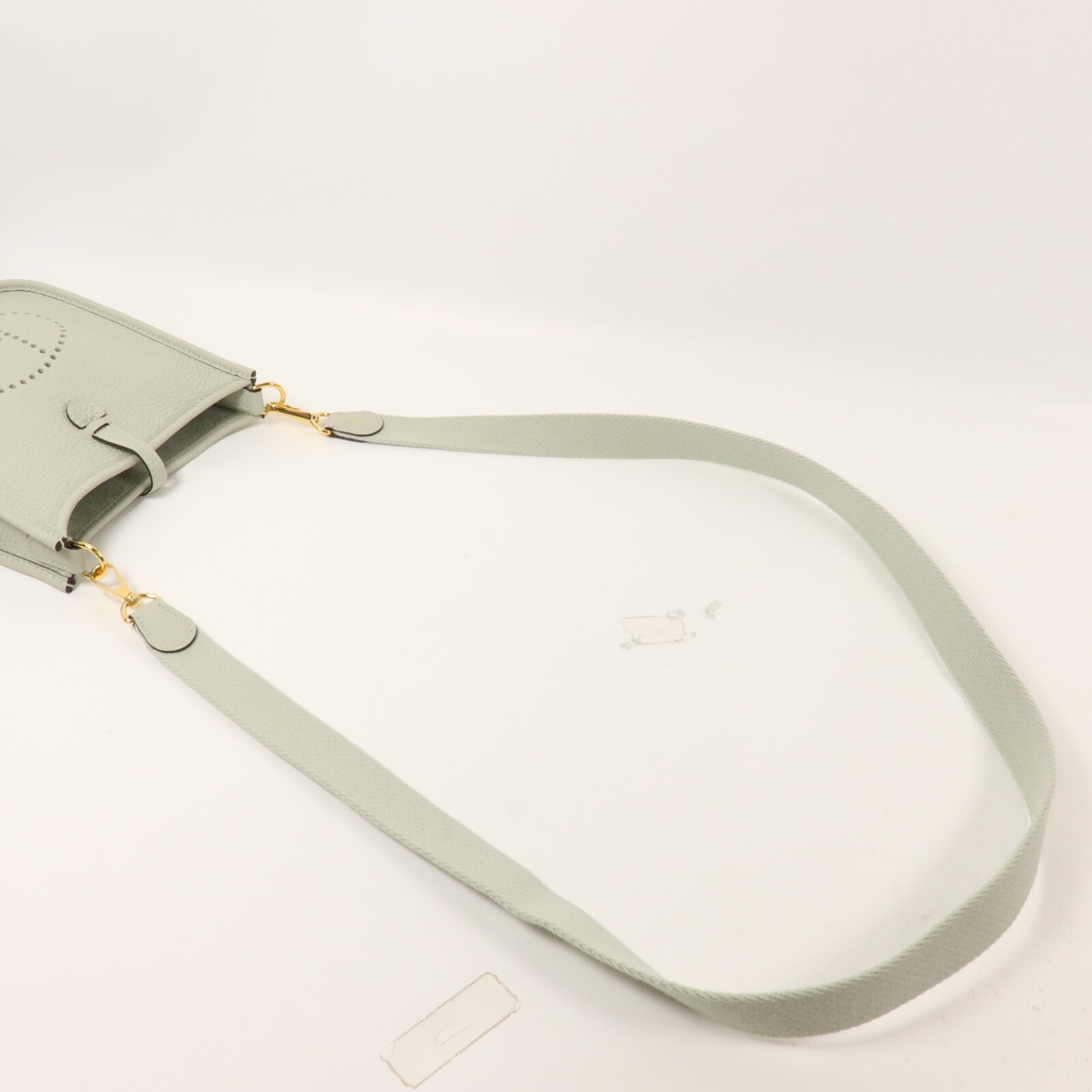 HERMES Clemence皮革Evelyne TPM肩背袋Gris Neve