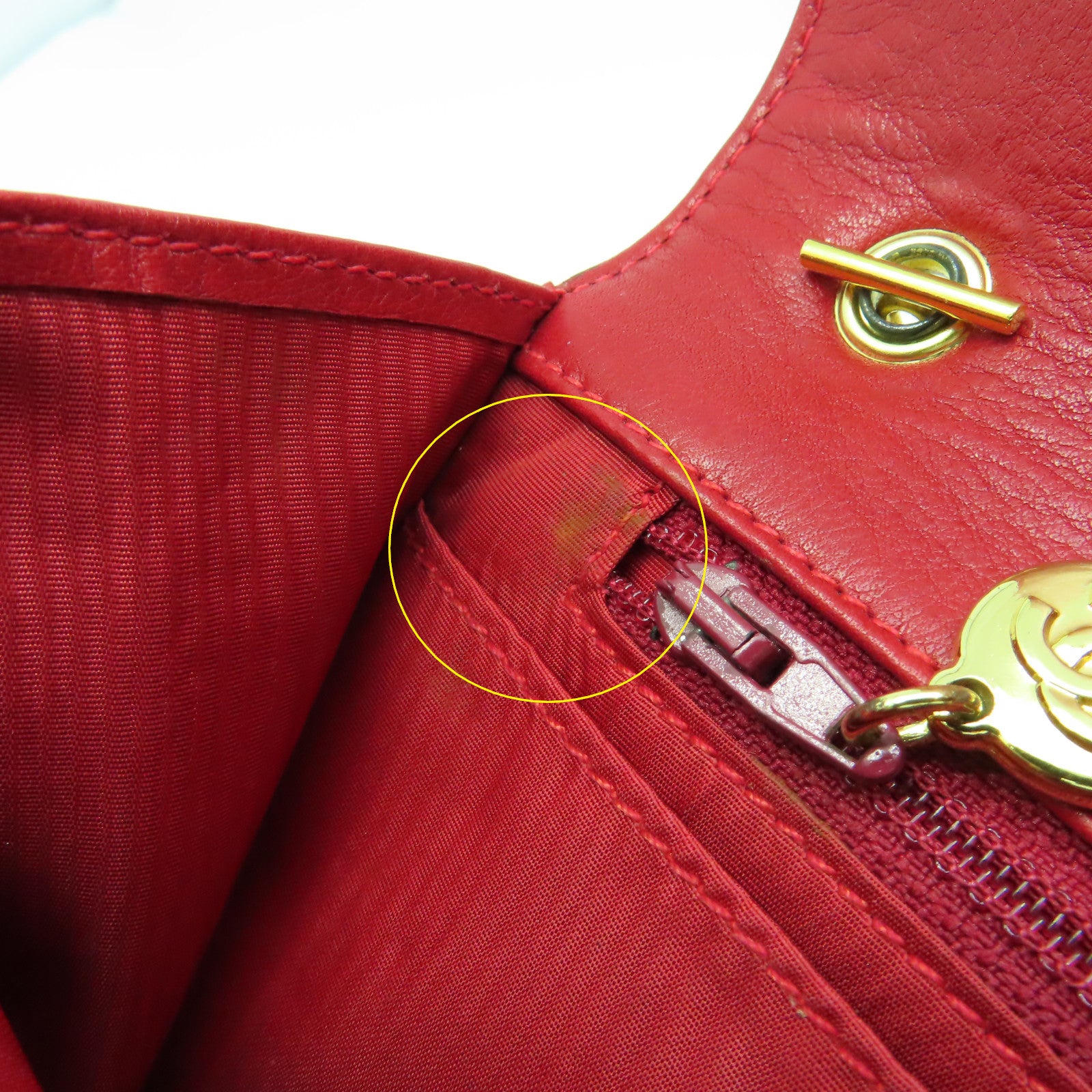 CHANEL 漆皮皮革Vintage Wallet On Chain Shoulder Bag金扣鏈帶肩背袋紅色