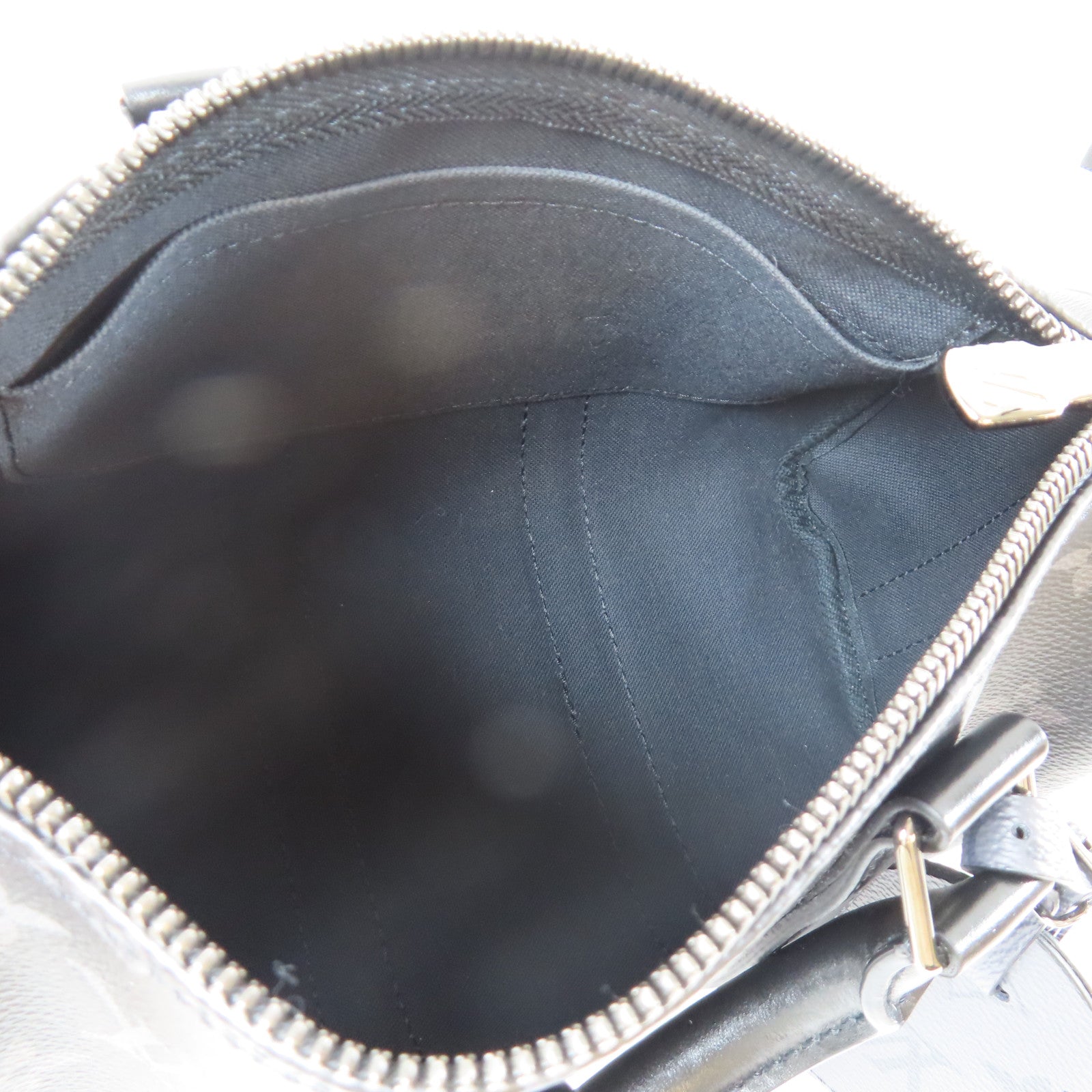 LOUIS VUITTON Monogram Graphite Keepall Bandouliere 25銀扣手挽肩背兩用袋黑色