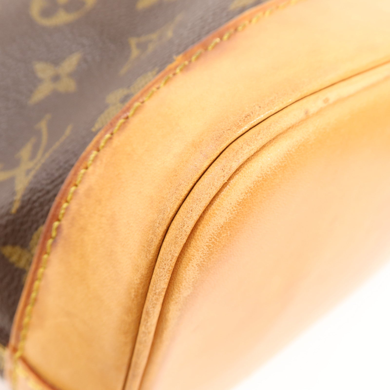 LOUIS VUITTON Monogram Alma PM金扣手挽袋棕色