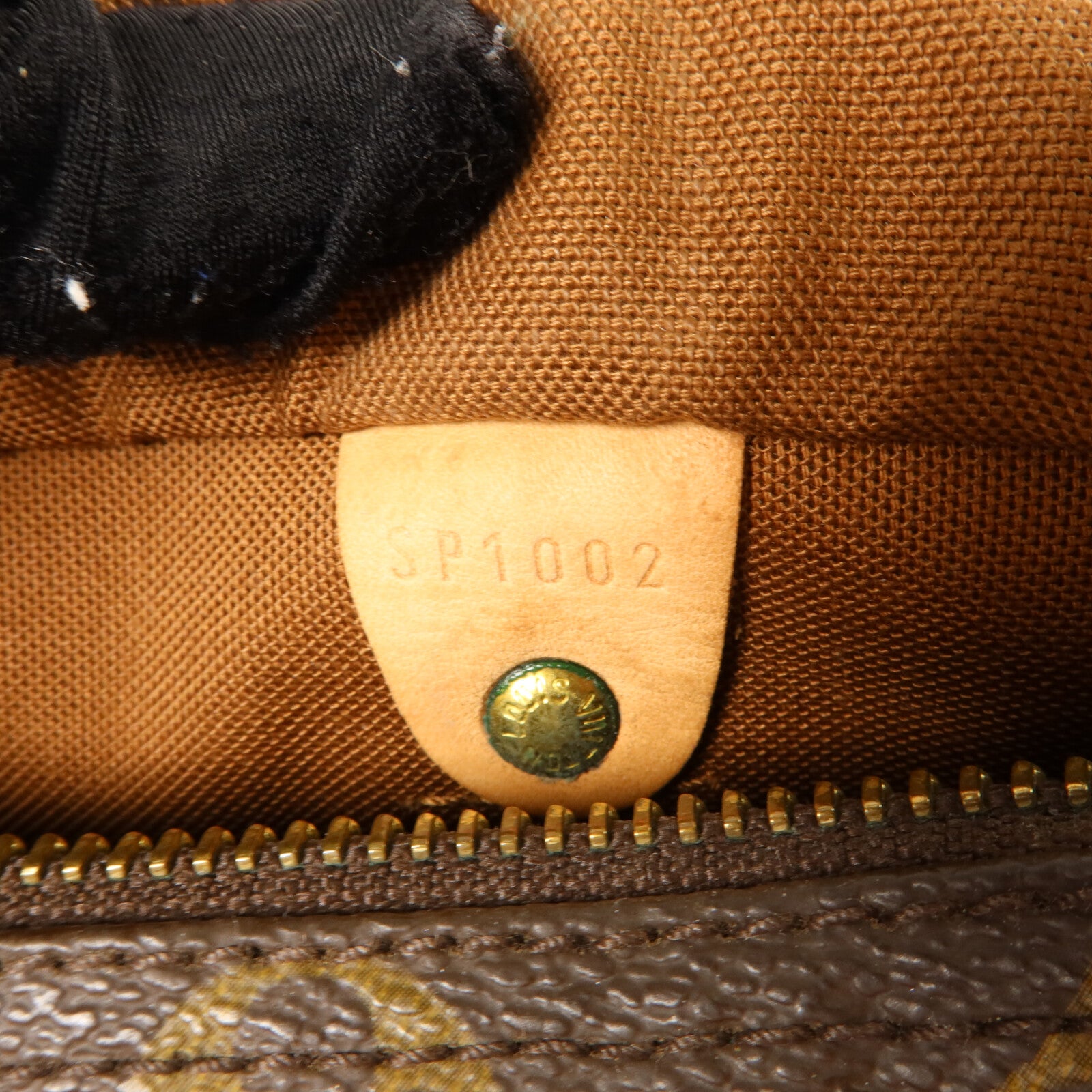 LOUIS VUITTON Monogram Speedy 25金扣手挽袋