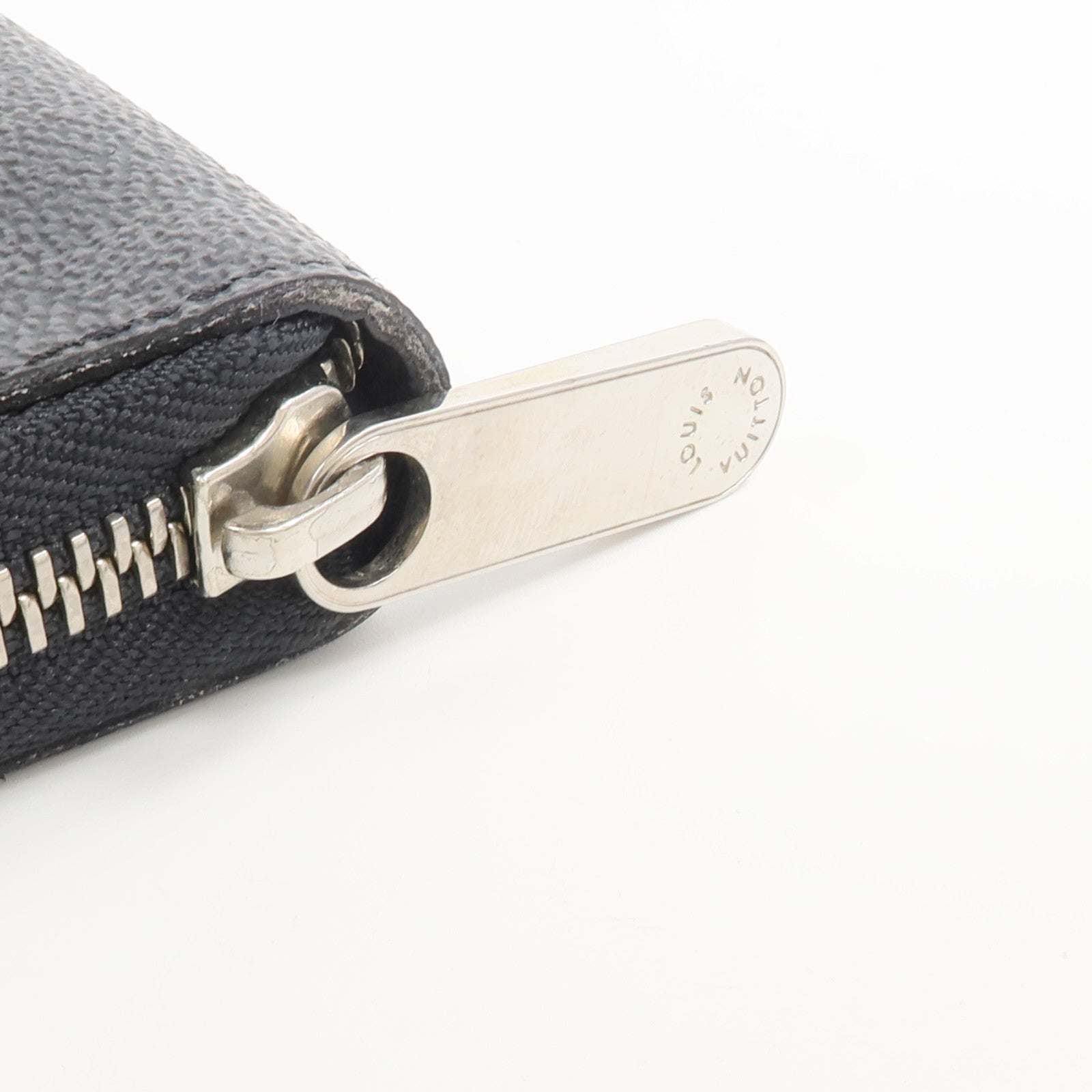 LOUIS VUITTON Damier Graphite Zipper Organizer長錢包
