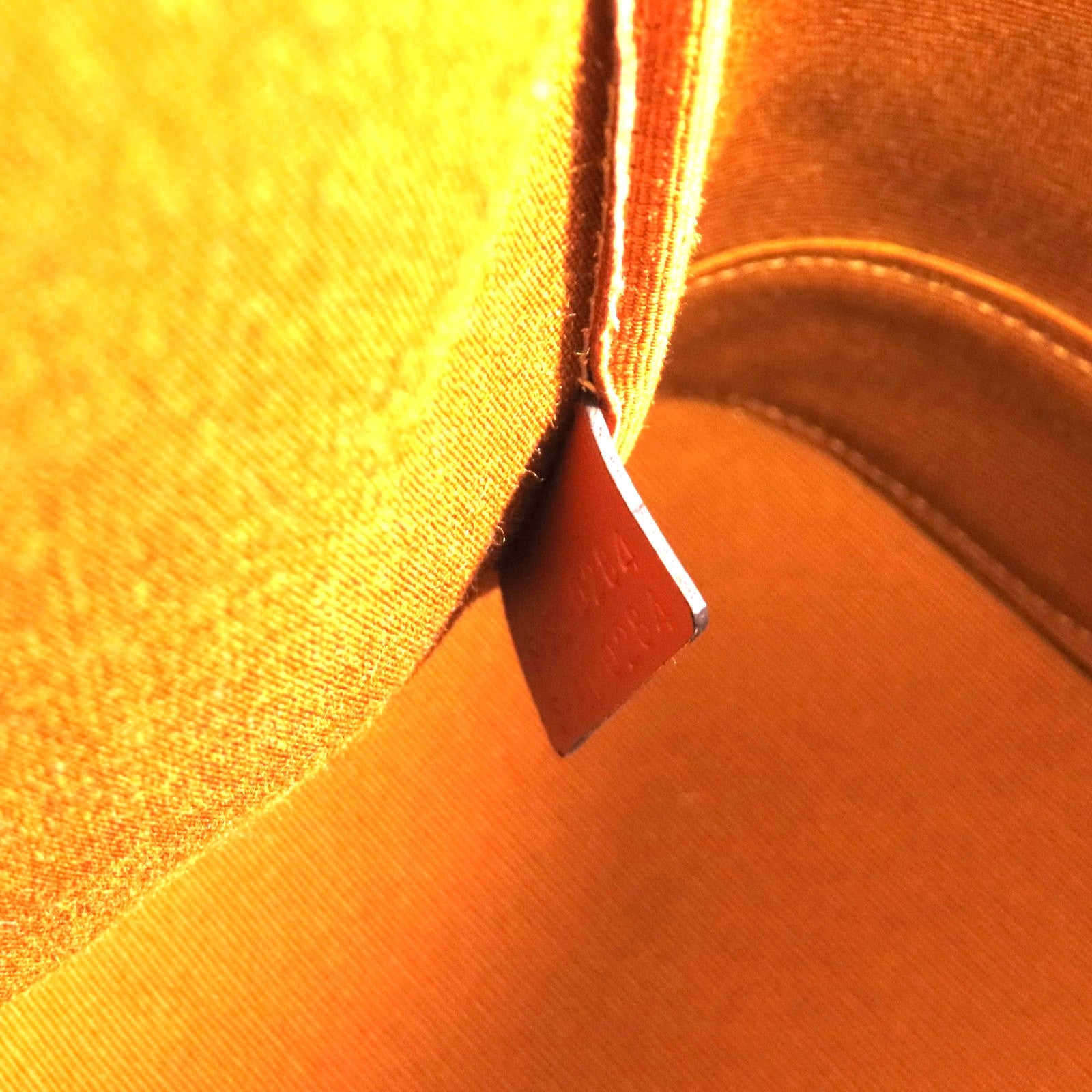 CELINE 塗層帆布Triomphe Bucket金扣肩背袋