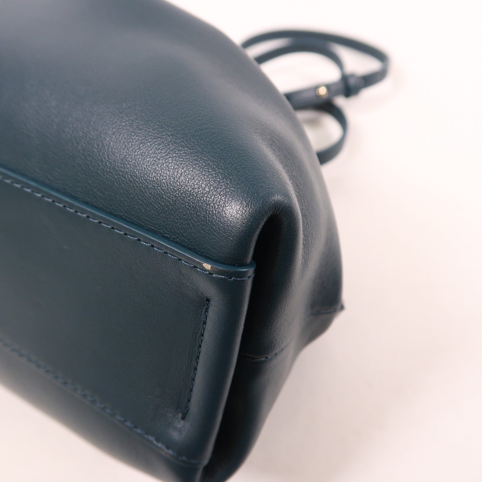 Chloe 牛皮皮革Shoulder Bag金扣肩背袋