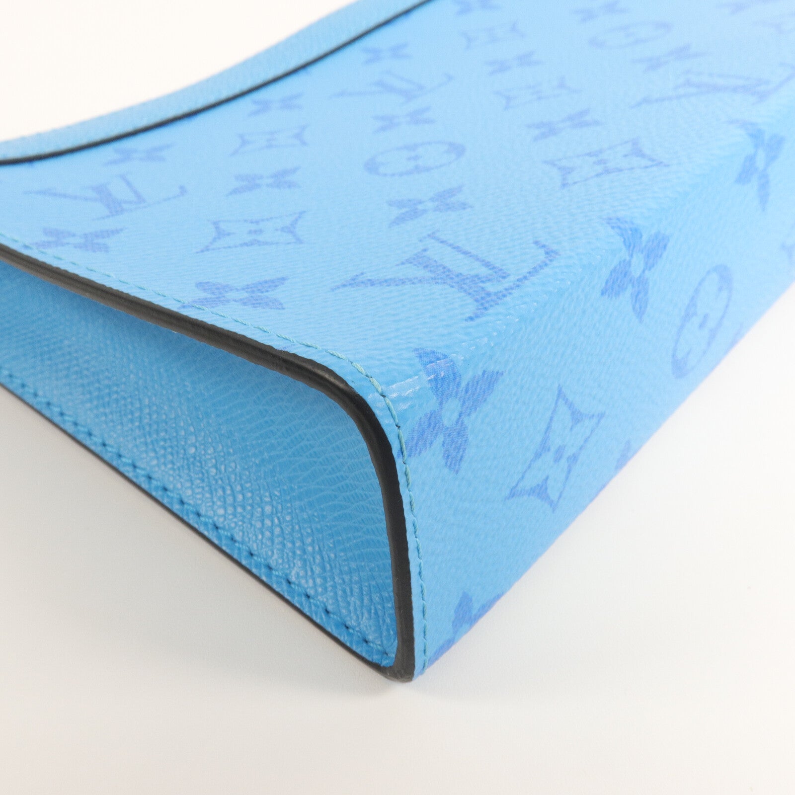 LOUIS VUITTON Taigarama Gaston Bag手拿包