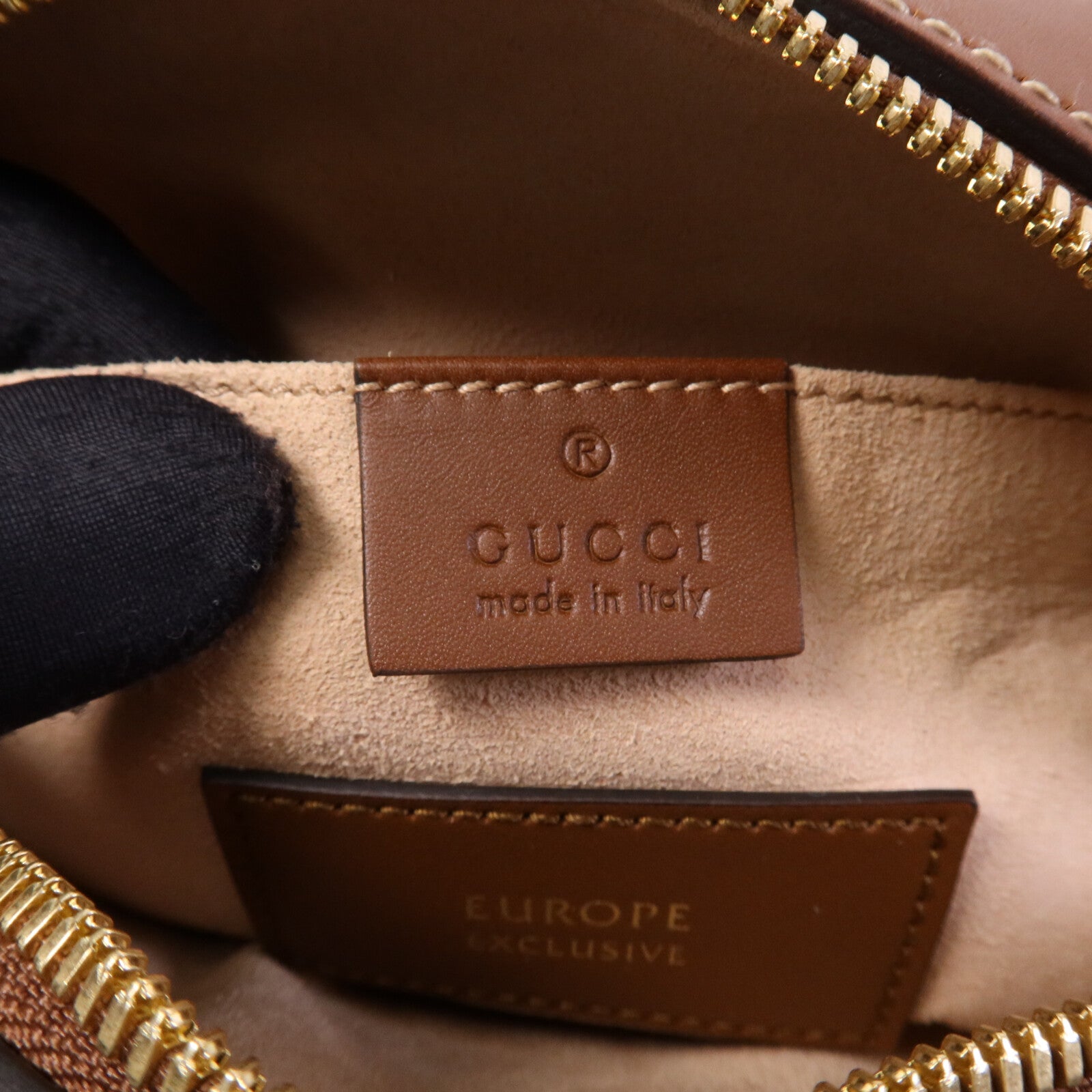 GUCCI 塗層帆布Shoulder Bag金扣肩背袋
