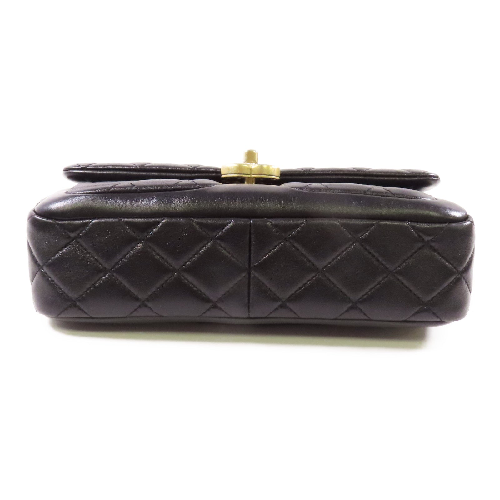 CHANEL 牛皮皮革Chain Shoulder金扣鏈帶肩背袋