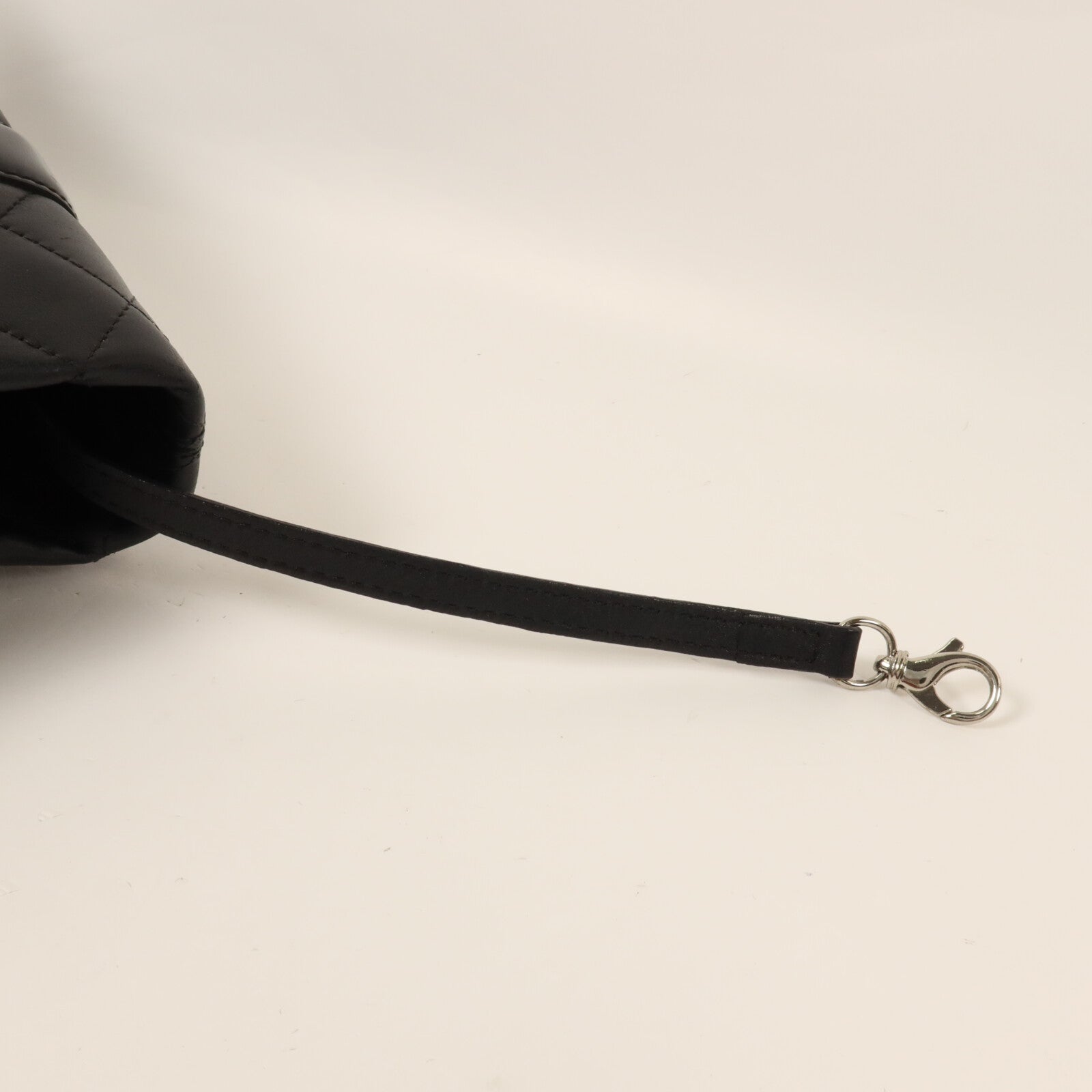 CHANEL 牛皮皮革/塗層皮革Cambon Line Medium Tote手挽袋