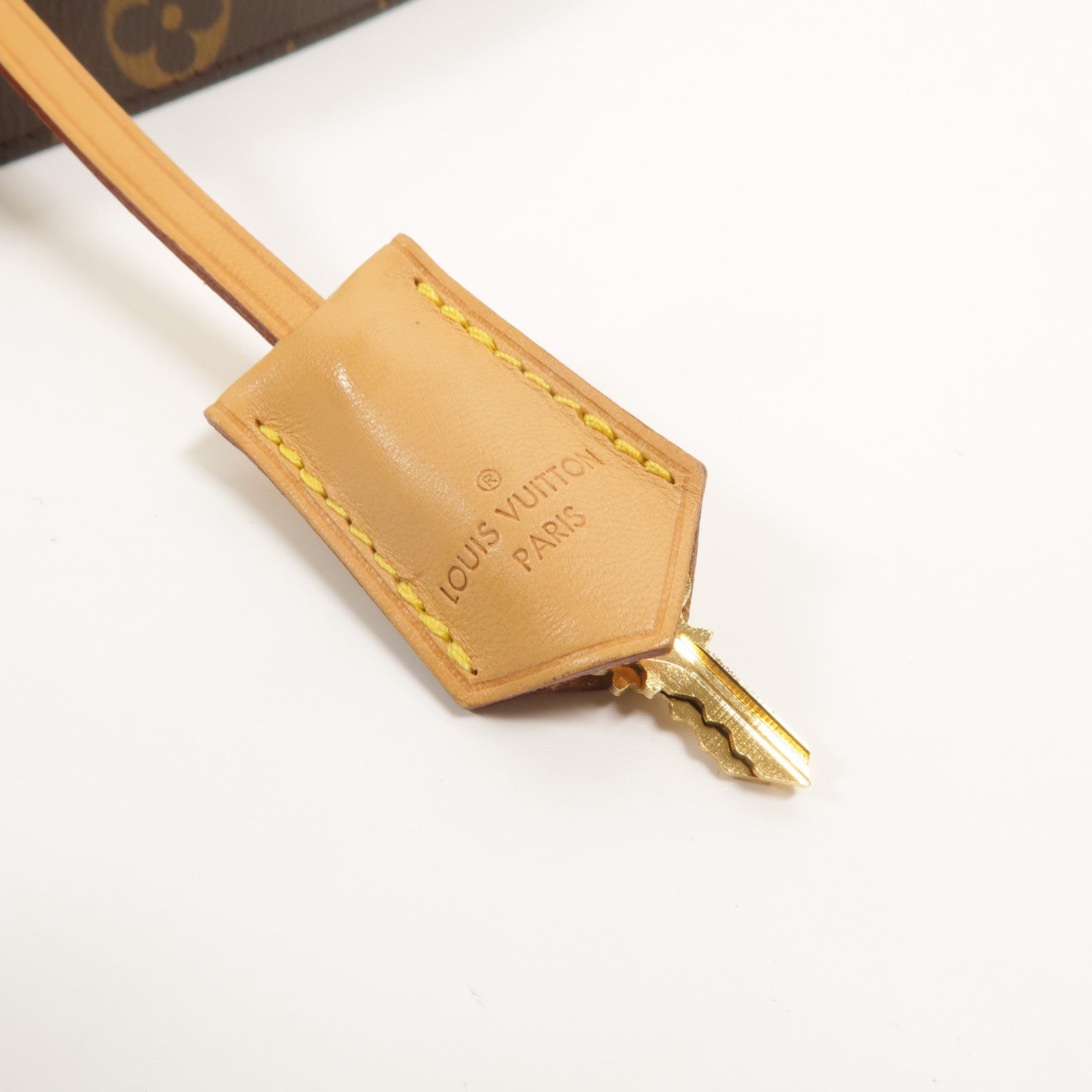 LOUIS VUITTON Monogram Montaigne MM金扣手挽肩背兩用袋