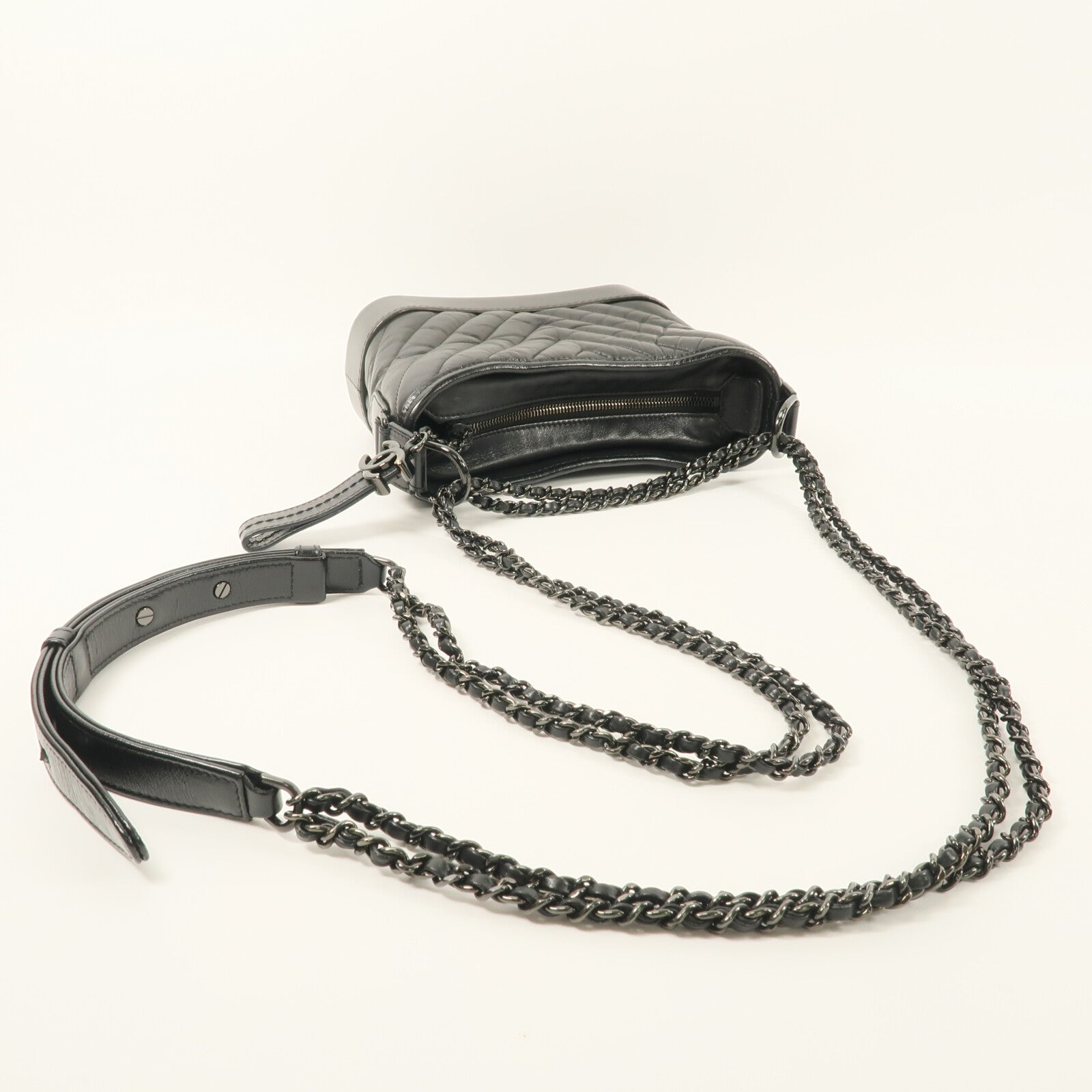 CHANEL 牛皮皮革Gabrielle Small So Black鏈帶手挽肩背兩用袋