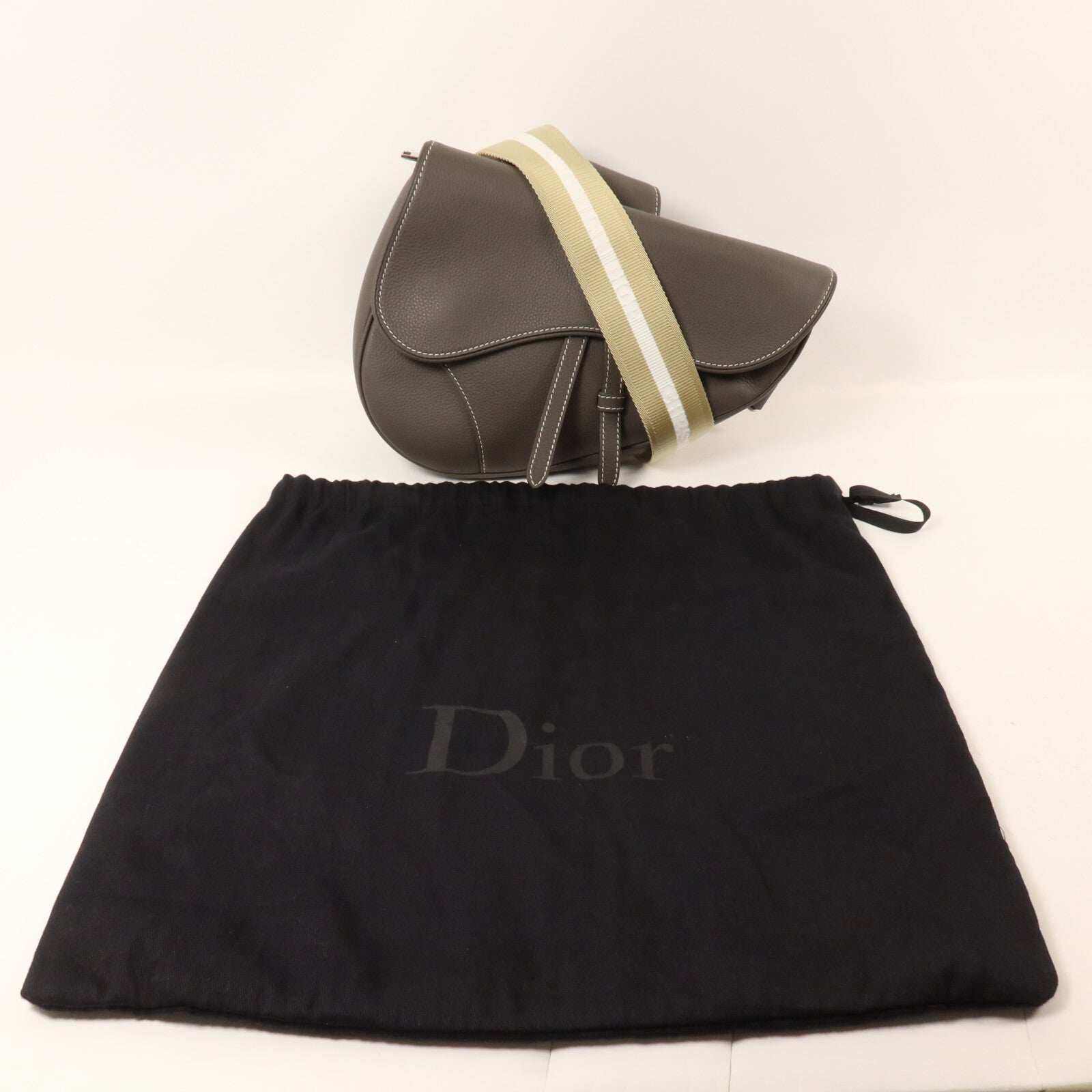 Dior 牛皮皮革Saddle Bag肩背袋