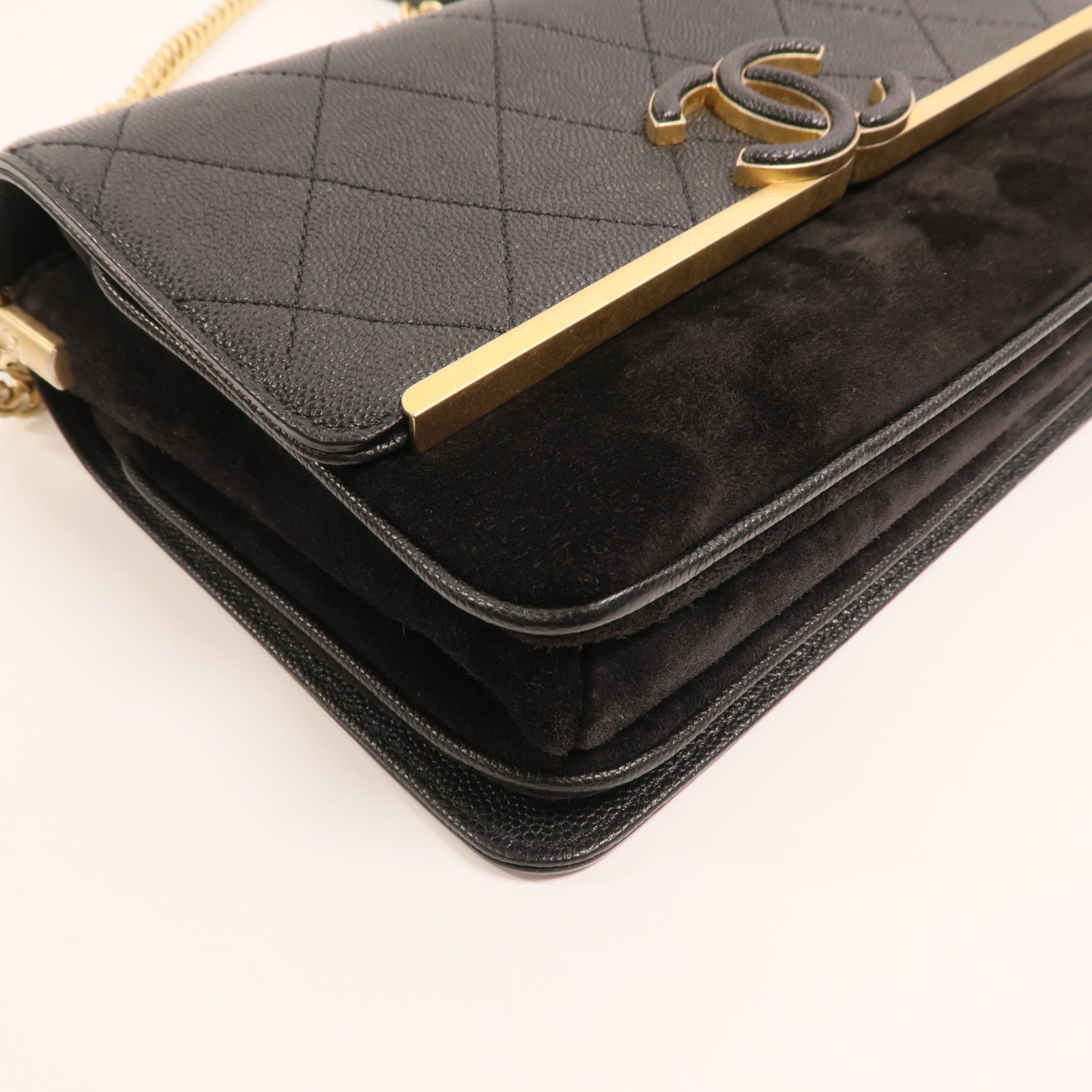 CHANEL 牛皮皮革/麂皮皮革Lady Coco Flap Quilted Bag金扣鏈帶肩背袋