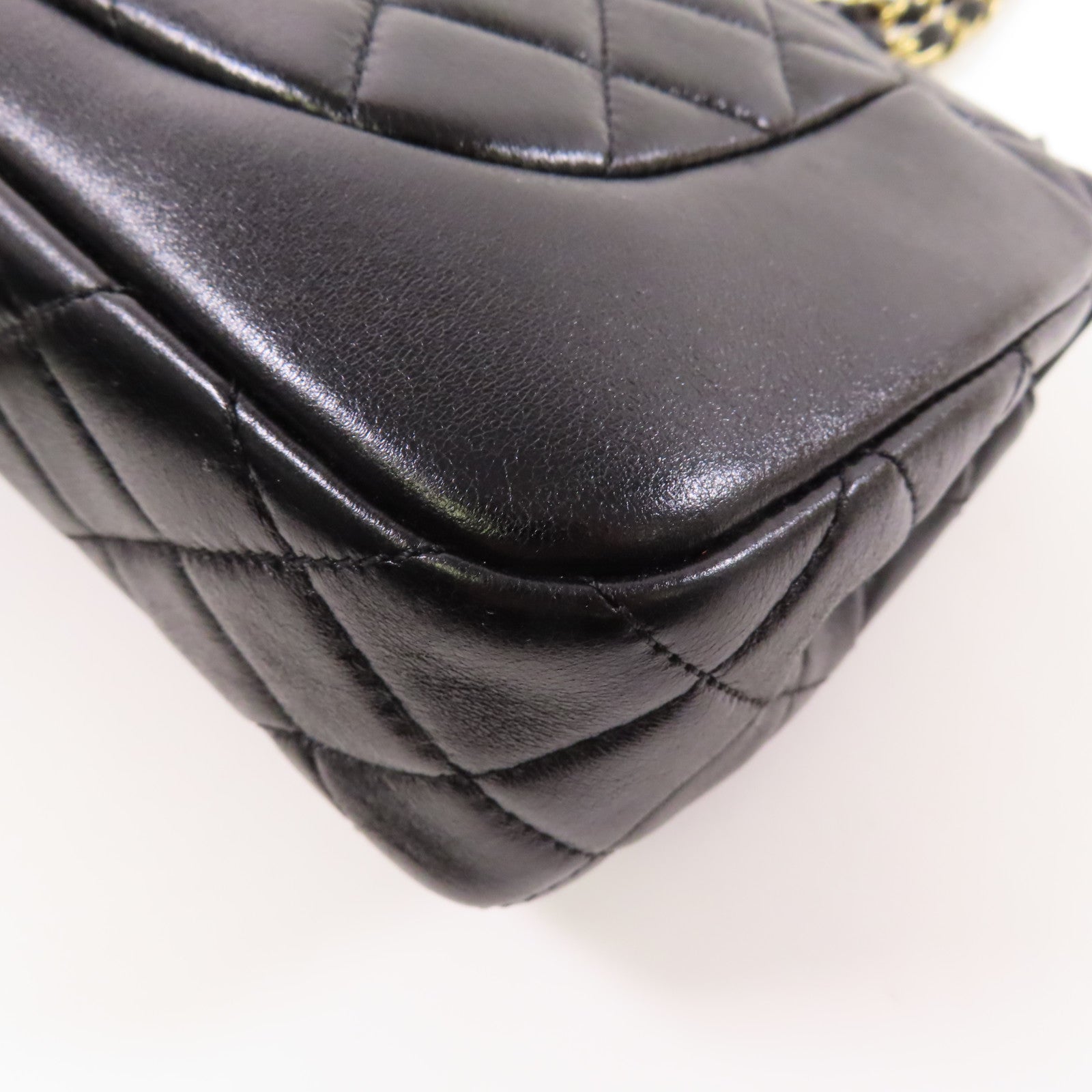 CHANEL 牛皮皮革Chain Shoulder金扣鏈帶肩背袋