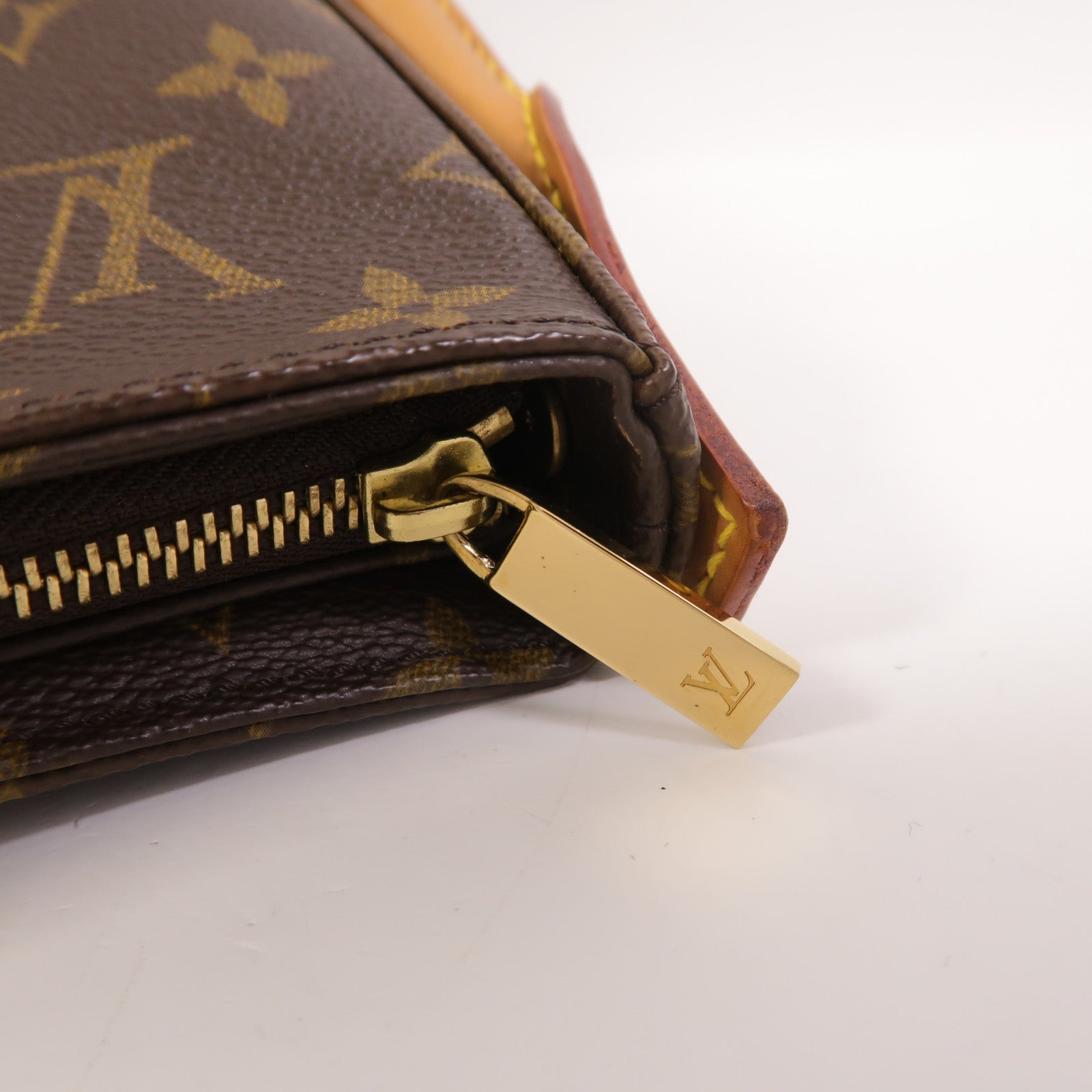 LOUIS VUITTON Monogram Looping MM金扣肩背袋棕色