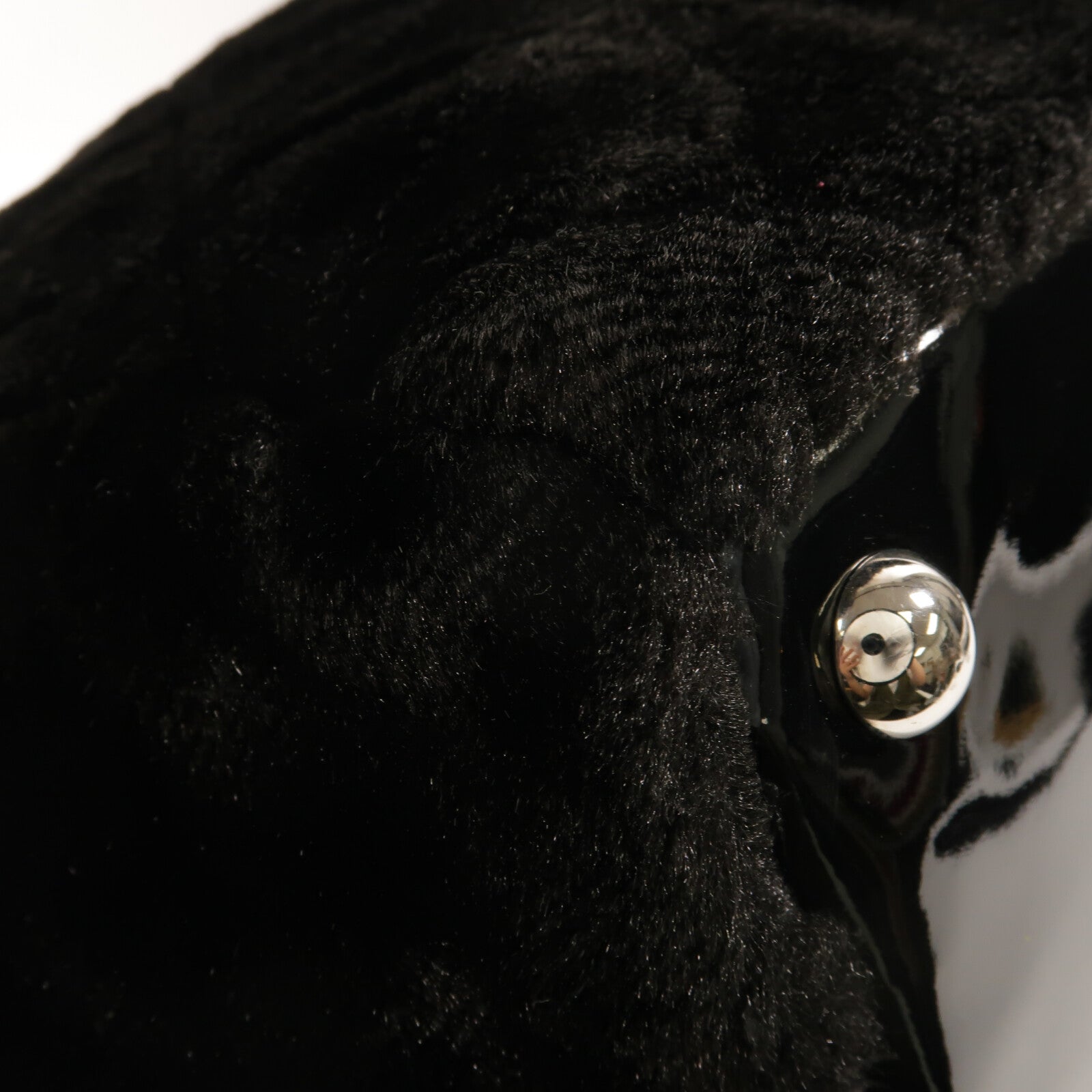 CHANEL Fantasy Fur Camellia Tote Bag肩背袋