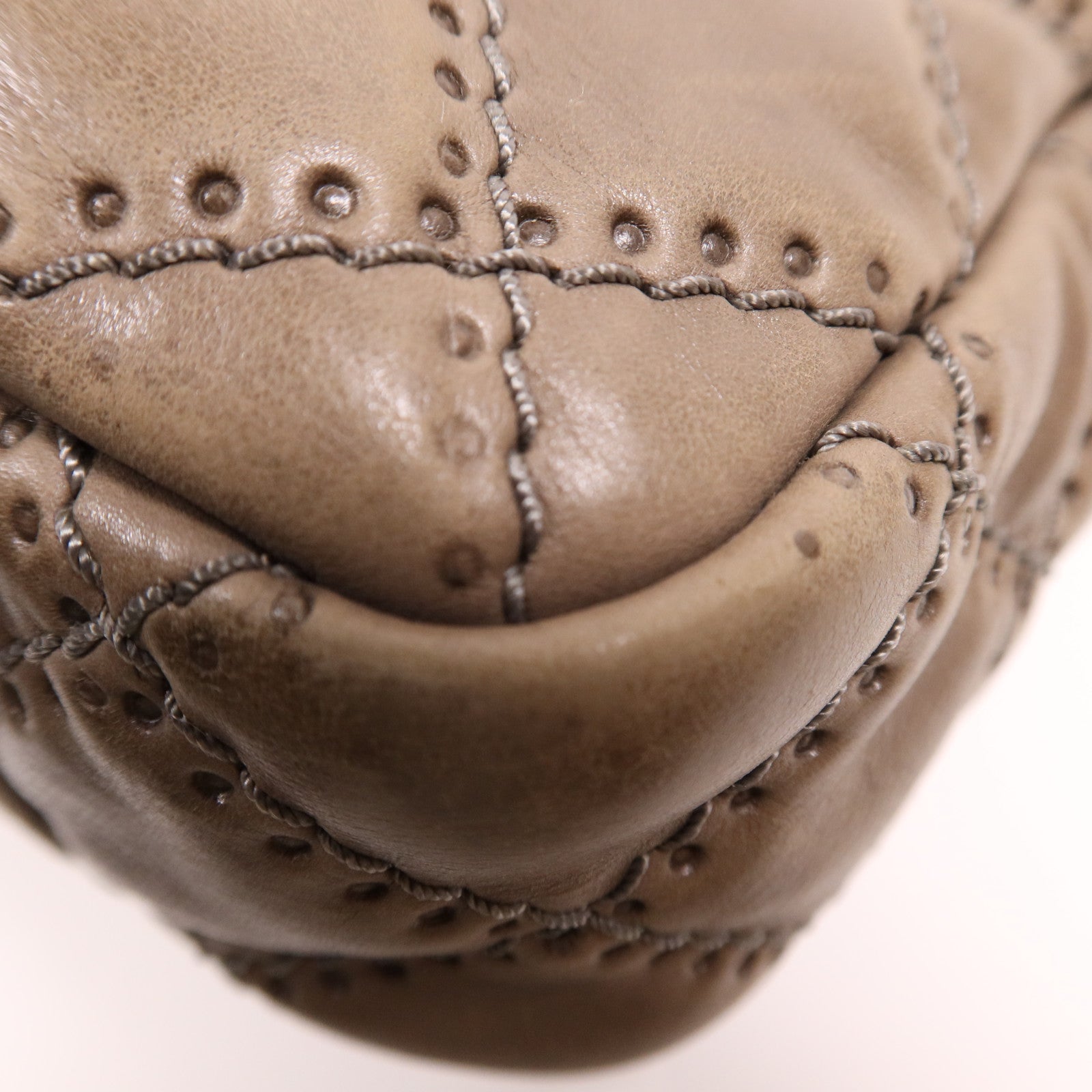 CHANEL 牛皮皮革Shoulder Bag金扣鏈帶肩背袋