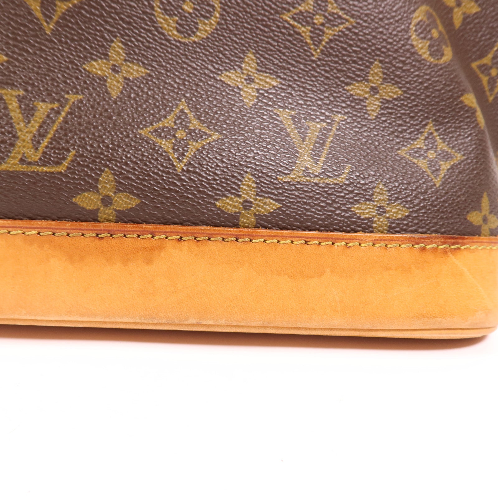 LOUIS VUITTON Monogram Alma PM金扣手挽袋棕色
