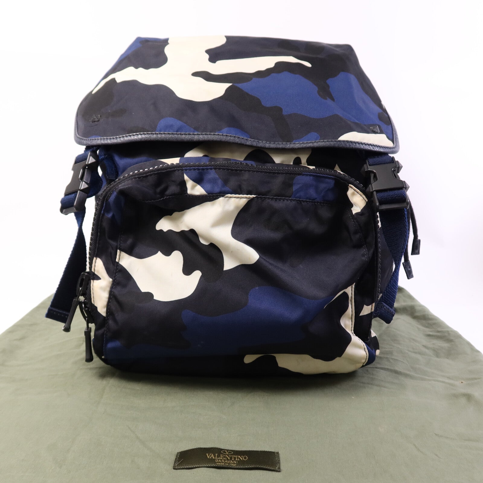 Valentino 尼龍Backpack背包
