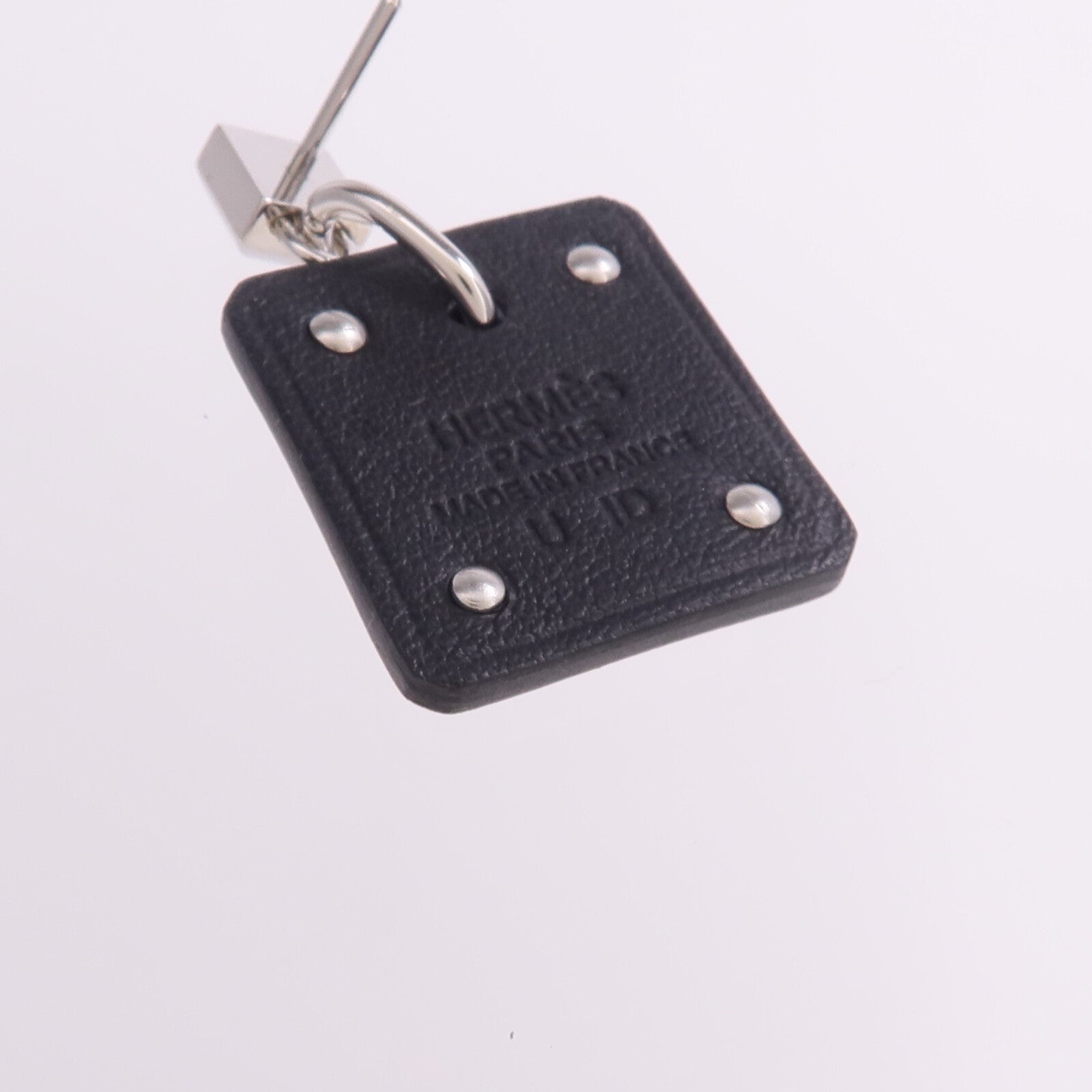 HERMES 牛皮皮革As de Coeur Earrings銀扣耳環Noir