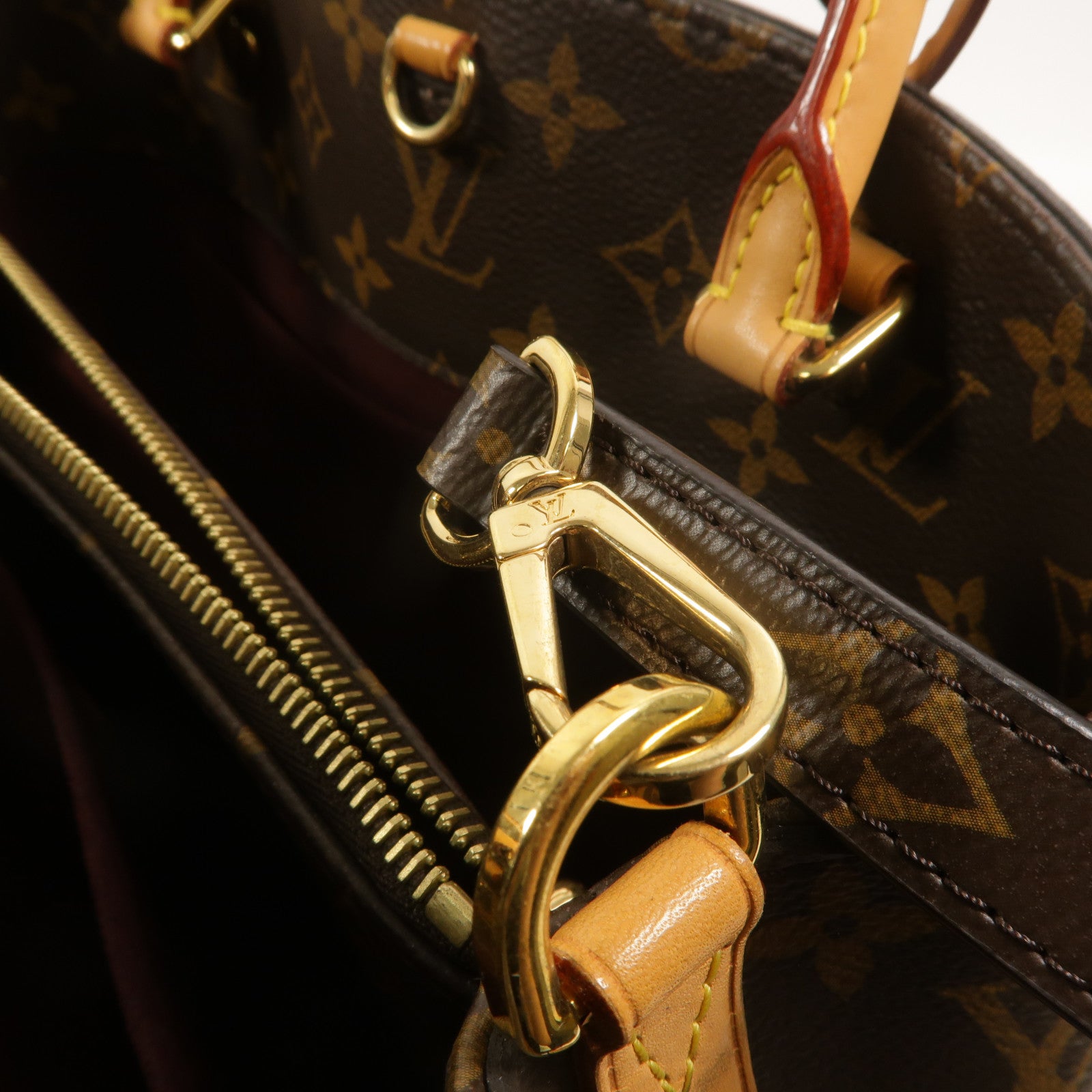 LOUIS VUITTON Monogram Montaigne MM金扣手挽肩背兩用袋