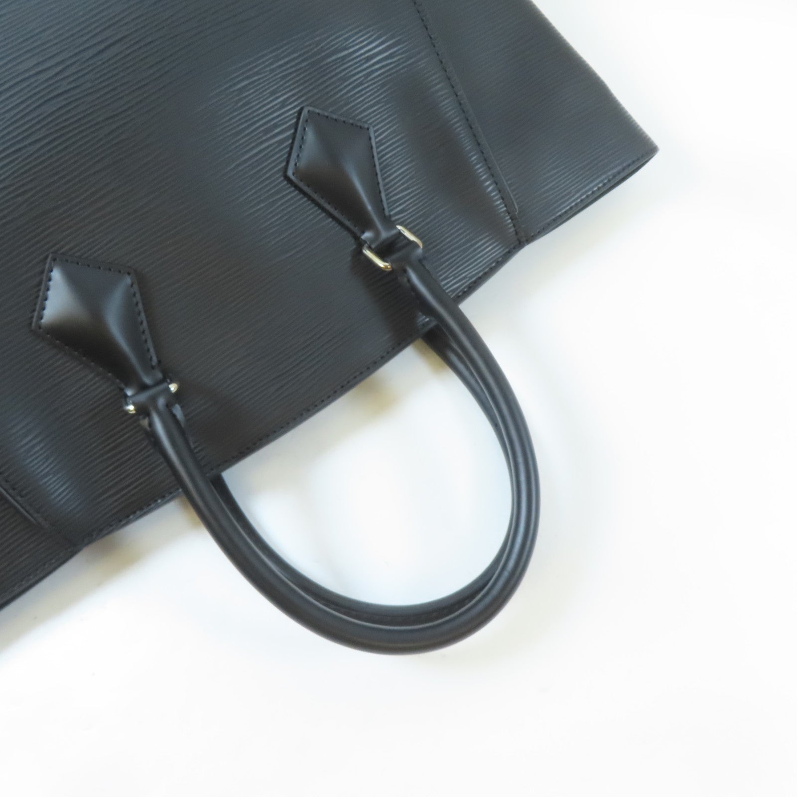 LOUIS VUITTON 【激減優惠】Epi Phoenix PM銀扣手挽肩背兩用袋黑色