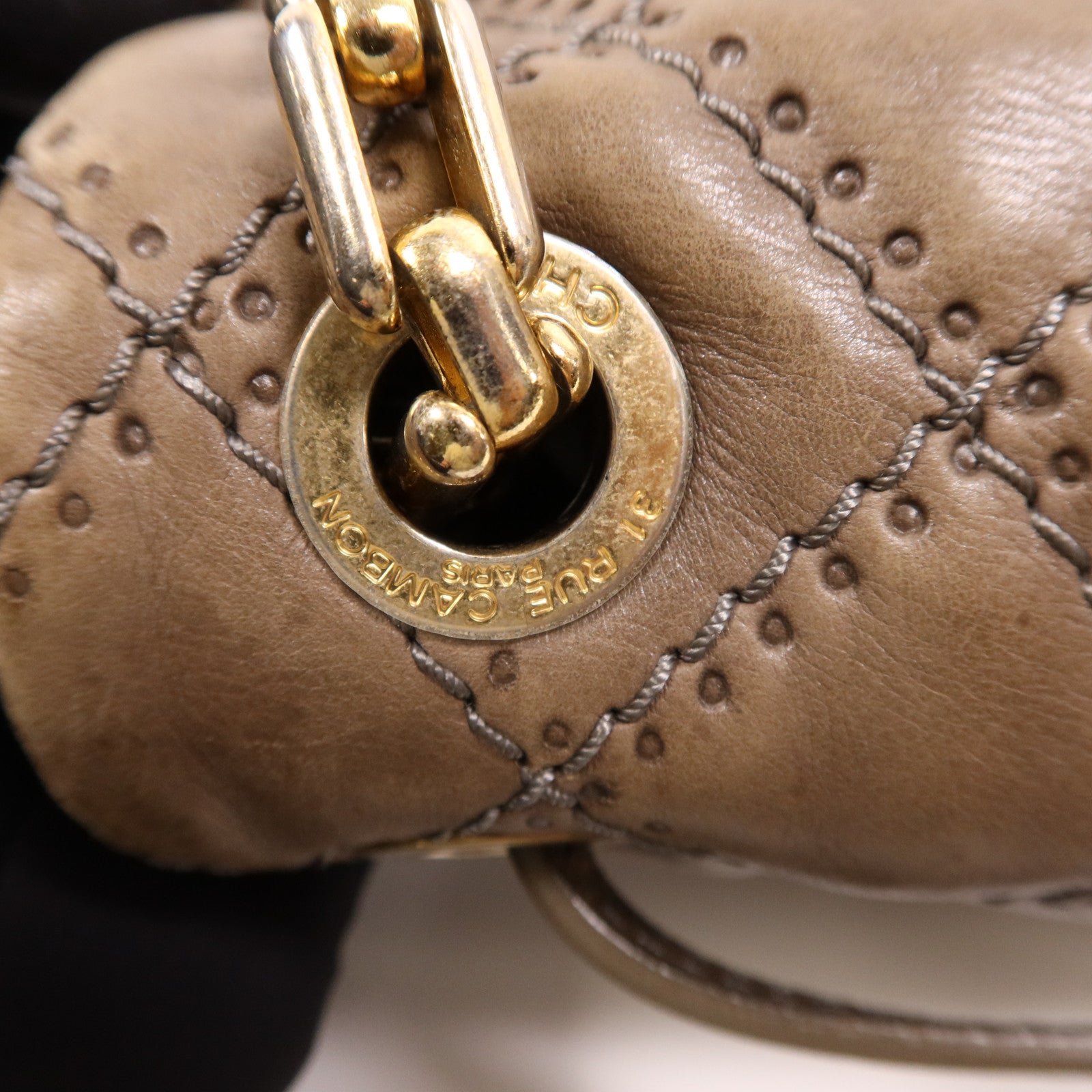 CHANEL 牛皮皮革Shoulder Bag金扣鏈帶肩背袋