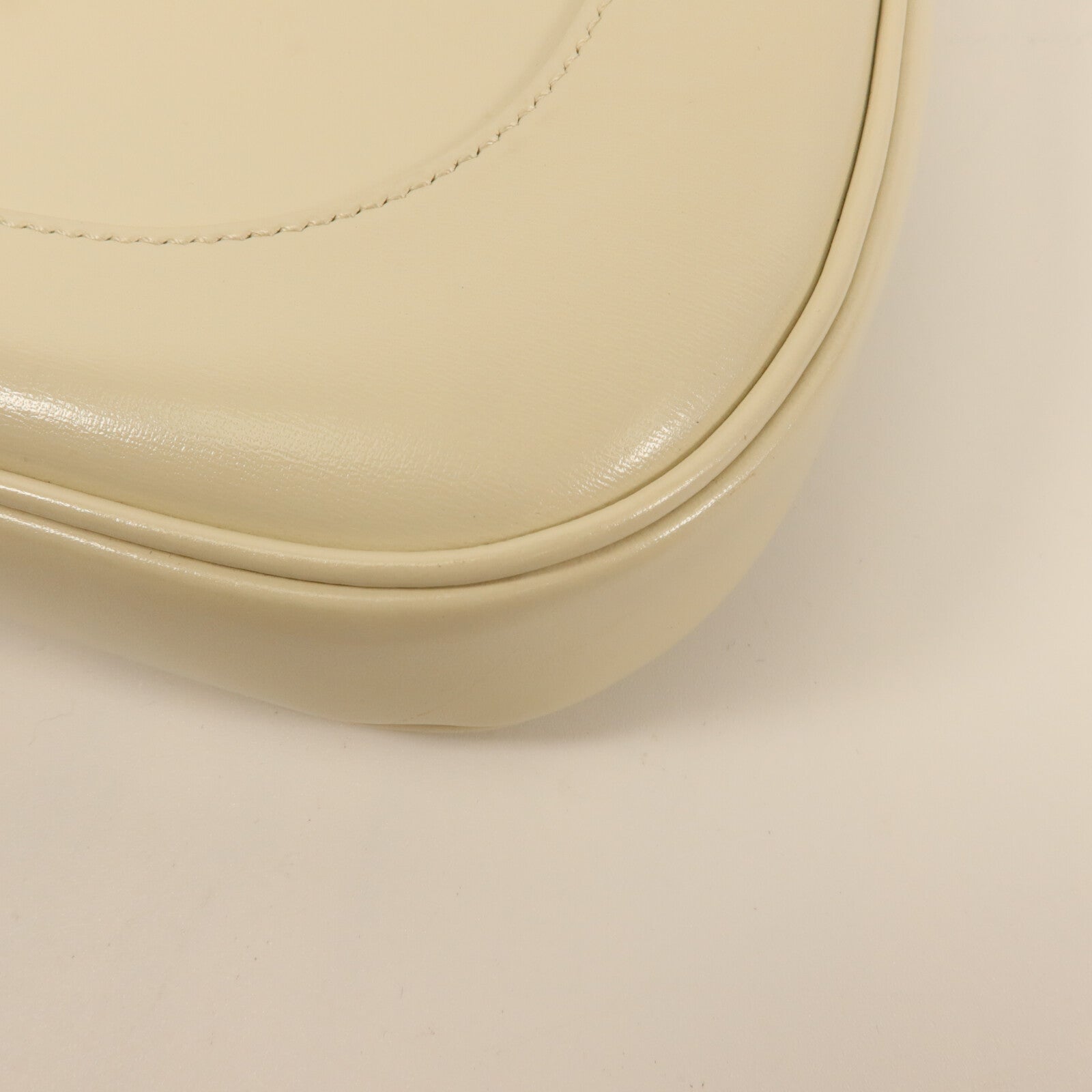 GUCCI 牛皮皮革Mini Jackie 1961肩背袋