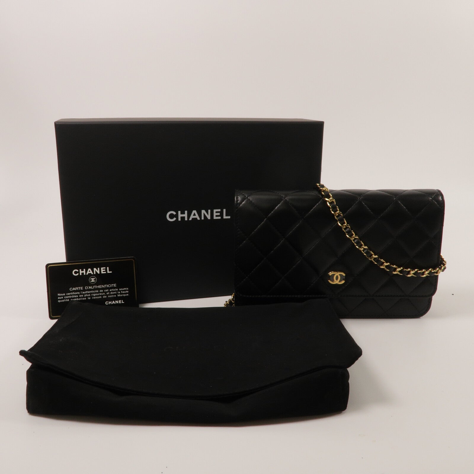 CHANEL 羊皮皮革Wallet On Chain鏈帶肩背袋