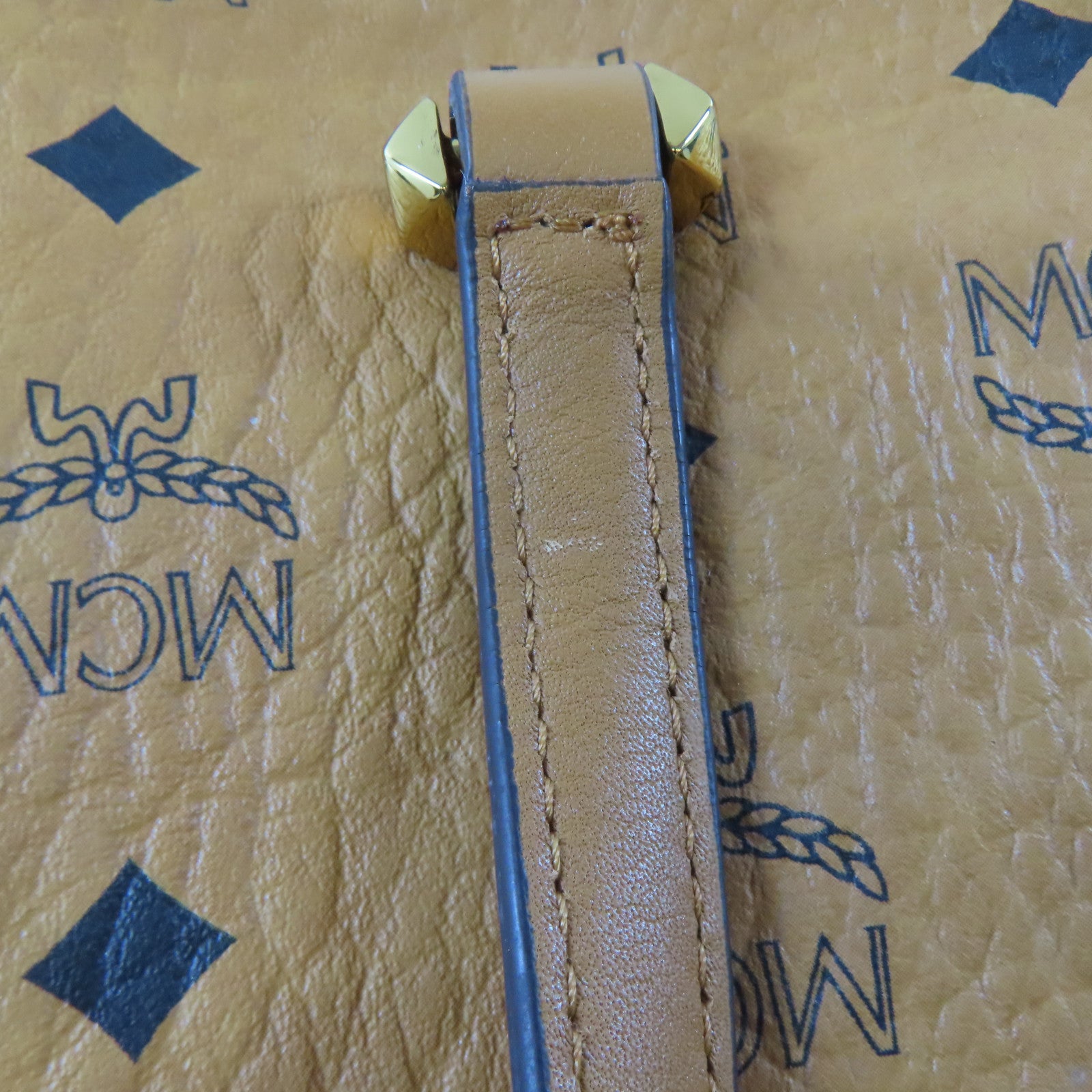 MCM 皮革2 Way Shoulder Bag金扣手挽肩背兩用袋啡色