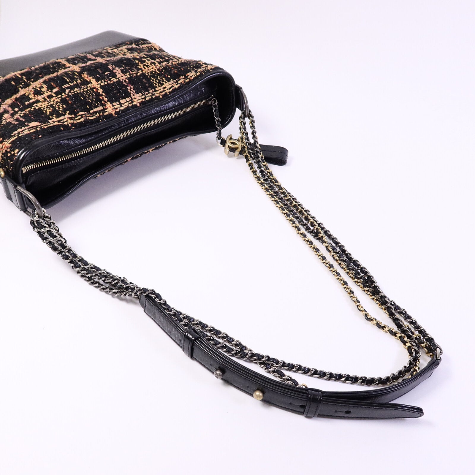CHANEL 【激減優惠】Tweed Gabrielle Medium鏈帶肩背袋