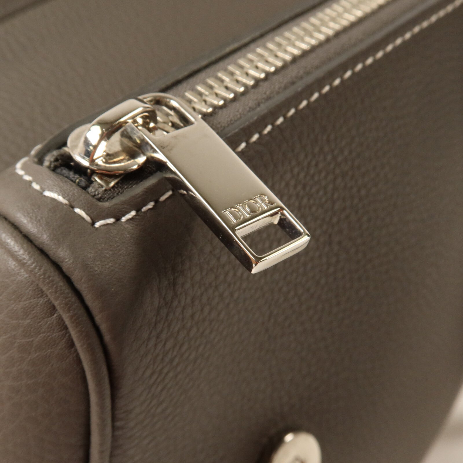 Dior 牛皮皮革Saddle Bag肩背袋