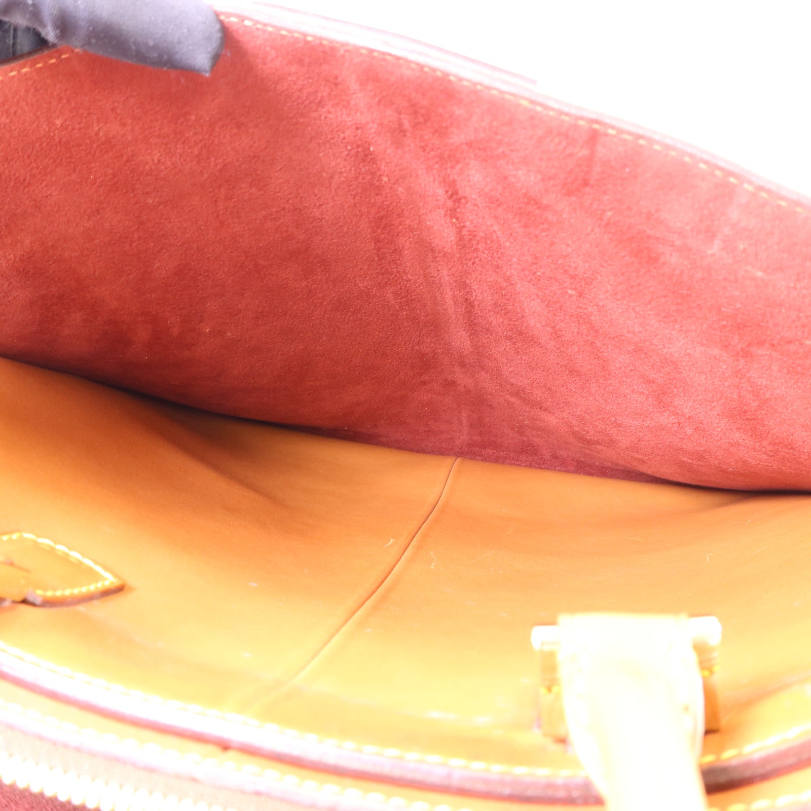 LOUIS VUITTON Nomad皮革Nomad Negev金扣手挽袋