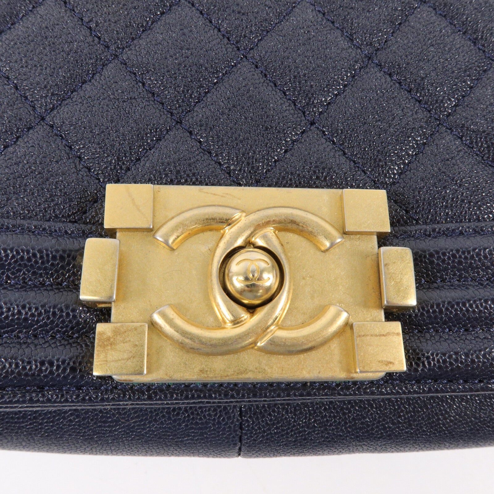 CHANEL 牛皮皮革Boy 25鏈帶肩背袋